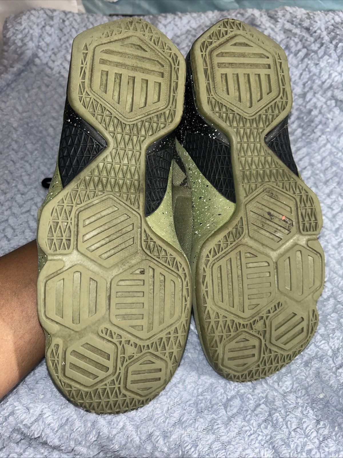 Nike LeBron 13 All Star Size US 7 / EU 40 - 5 Thumbnail