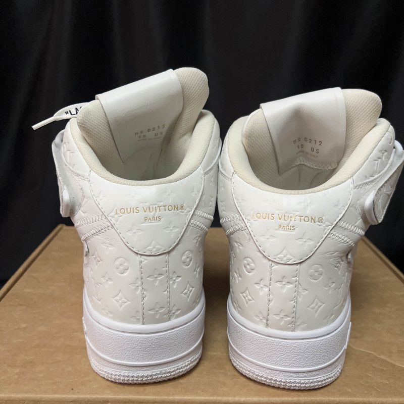 Louis Vuitton Nike x Louis Vuitton Stylish Air Force 1 Sneakers -2505 Size US 10.5 / EU 43-44 - 2 Thumbnail