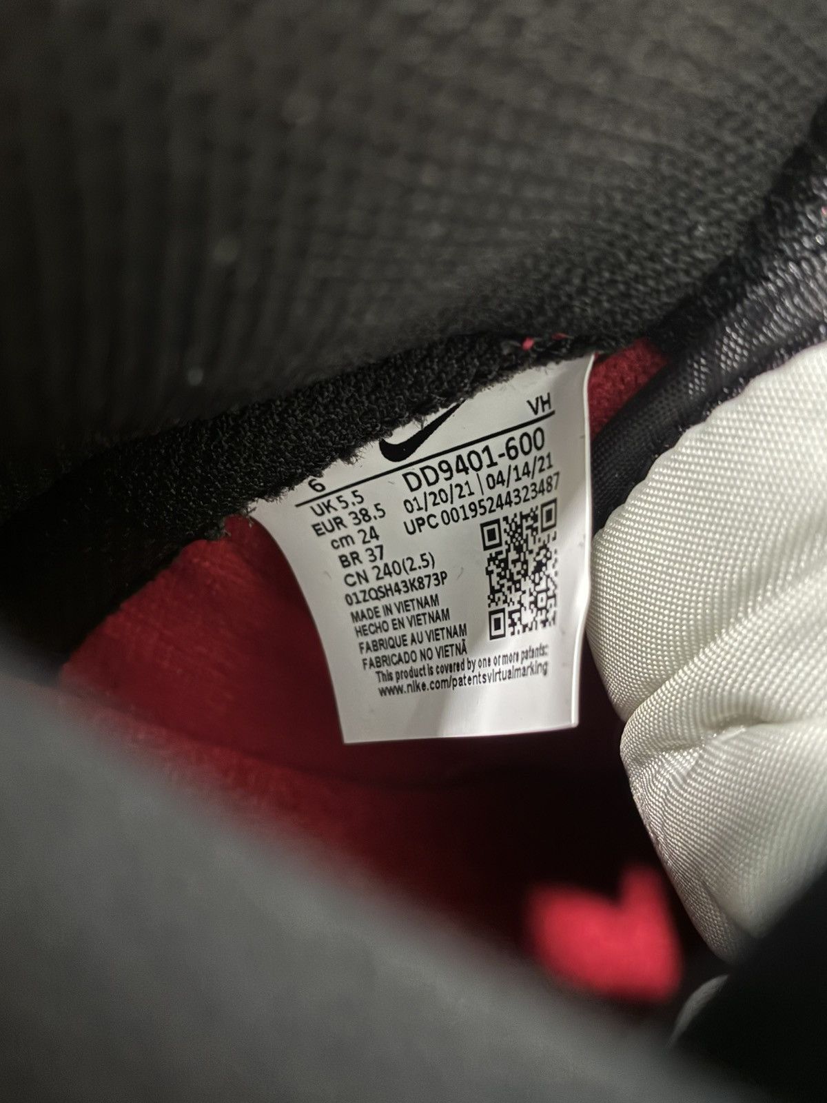 Nike × Undercover Nike Dunk High 1985 Undercover SKU DD9401-600 Size US 6 / EU 39 - 7 Thumbnail