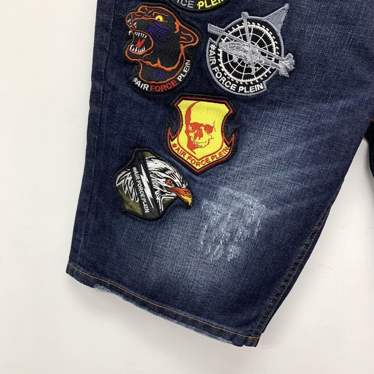 Philipp Plein Philipp Plein Blue Badge Cotton Denim Shorts K26WX Size US 32 / EU 48 - 4 Thumbnail