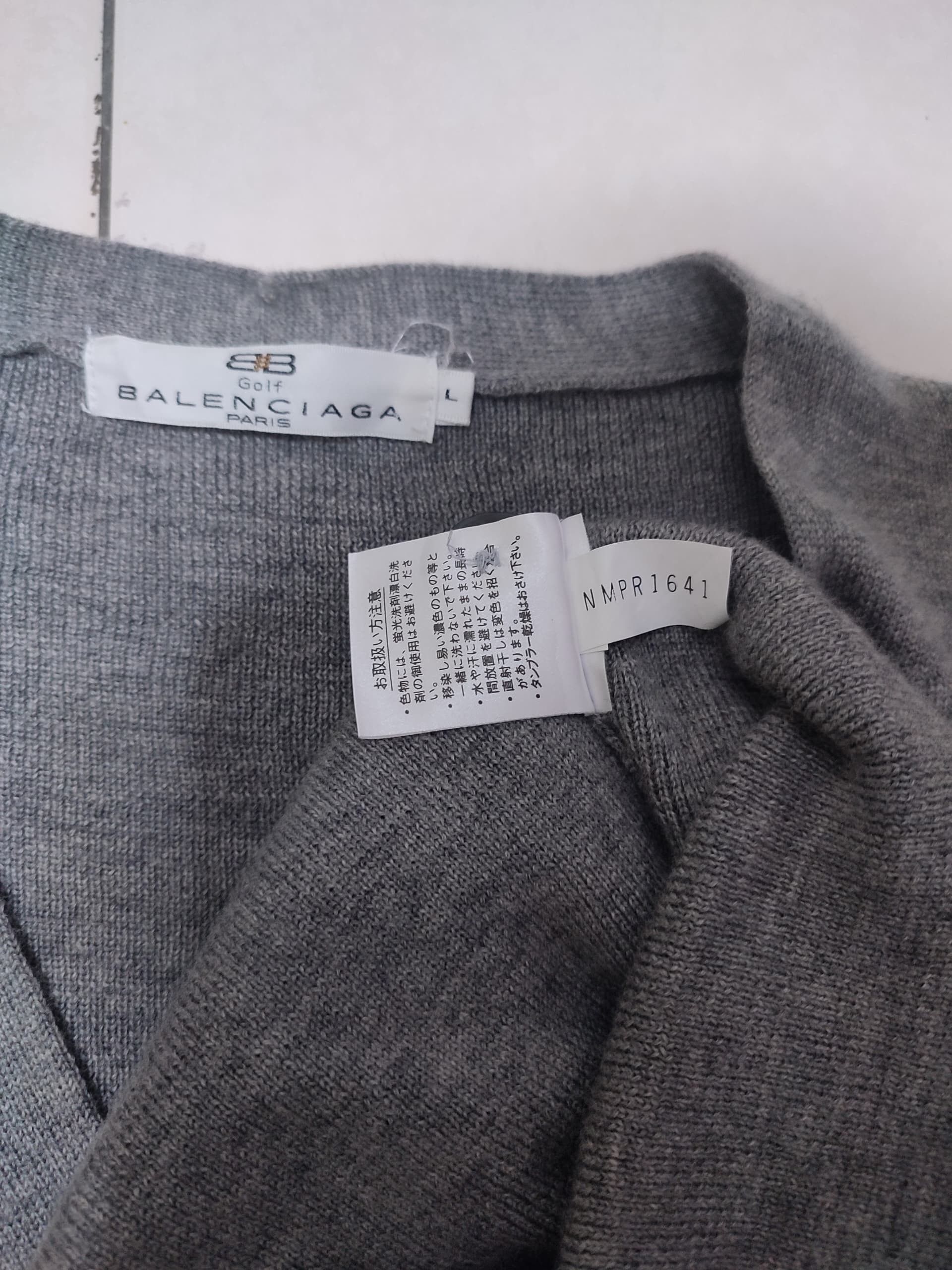 Balenciaga Vintage distressed Balenciaga sport cardigan Size US L / EU 52-54 / 3 - 5 Thumbnail