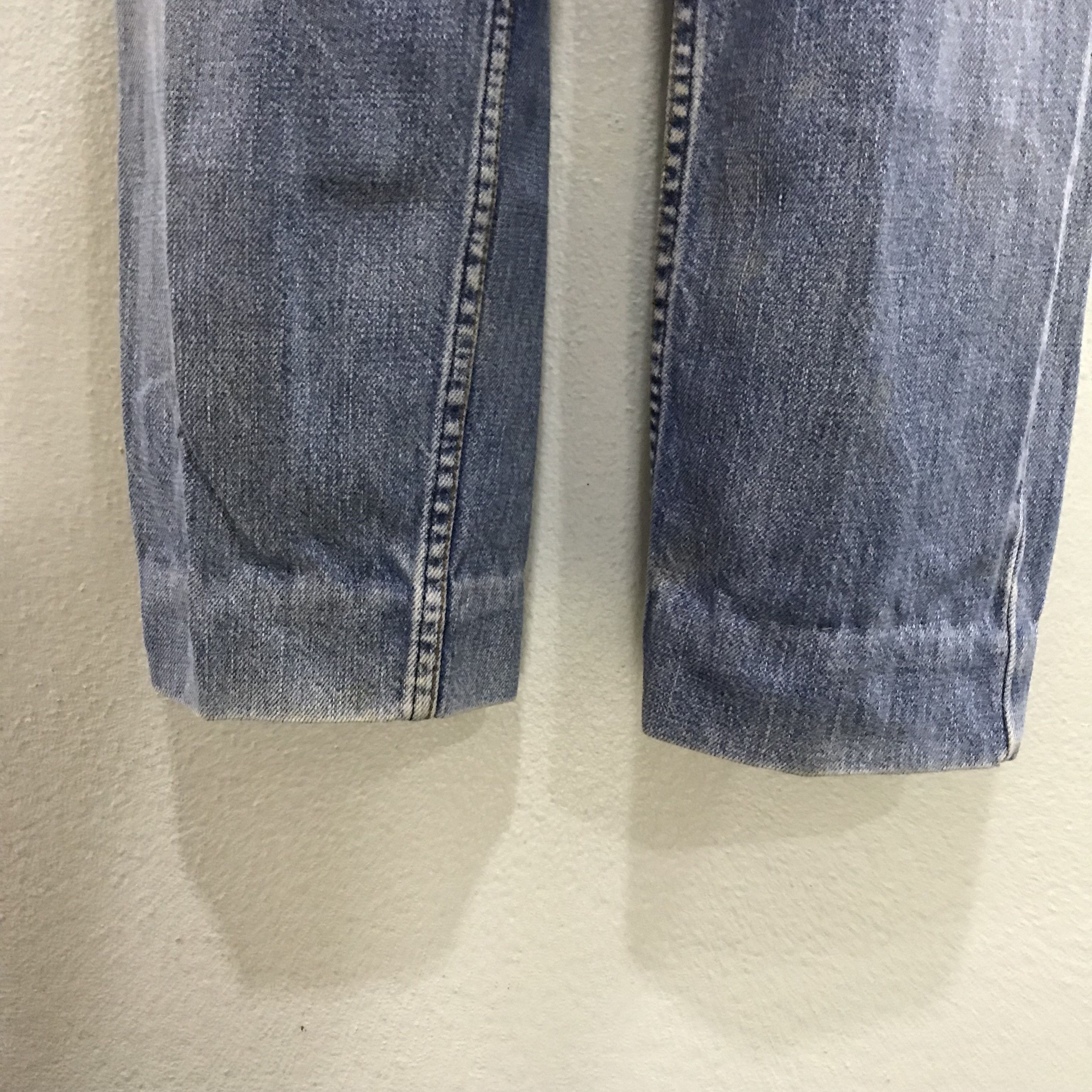 Levi's Vintage 90s Levi’s Jeans Light Wash Straight Leg Size US 30 / EU 46 - 11 Thumbnail
