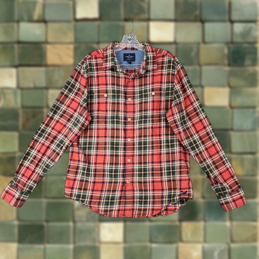 American Eagle Outfitters American Eagle Men Shirt Long Sleeve Button-Up Plaid Red Size L Size US L / EU 52-54 / 3 - 1 Thumbnail