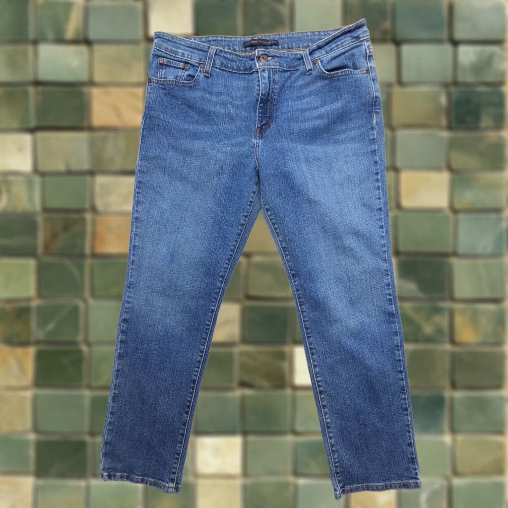 Levi's VINTAGE Levi's Jeans Skinny Womens 16 Blue Denim 5-Pocket Stretch Mid Rise 28in Inseam 2000s Y2K Size 38" / US 16 / IT 52 - 1 Thumbnail