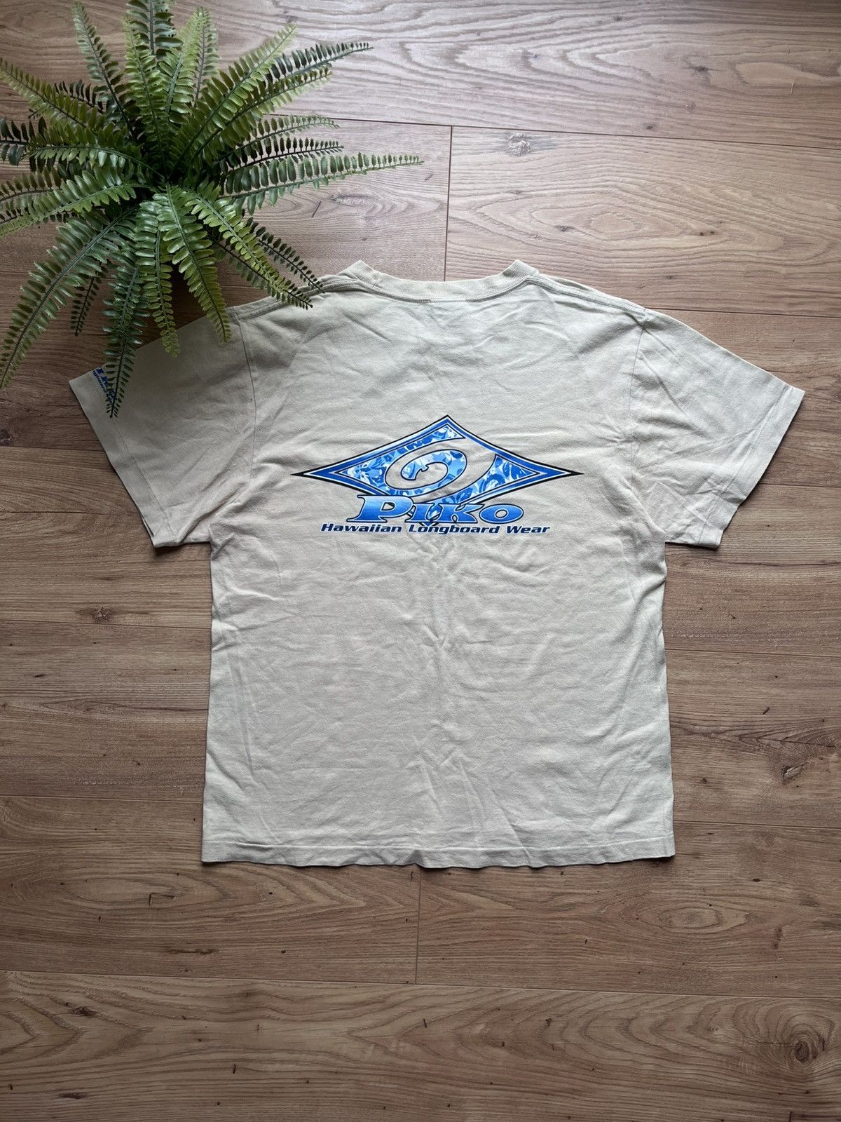 Japanese Brand 90’s PIKO HAWAIIAN LONGBOARD WEAR RARE BIG LOGO SURF TEE Y2K Size US M / EU 48-50 / 2 - 1 Thumbnail