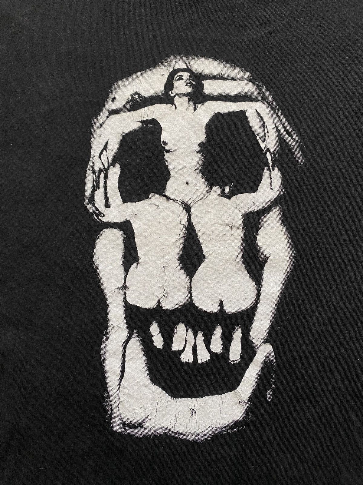 Vintage Vintage 90’s Dali Skull Volupta Mors Tee Size US M / EU 48-50 / 2 - 5 Thumbnail