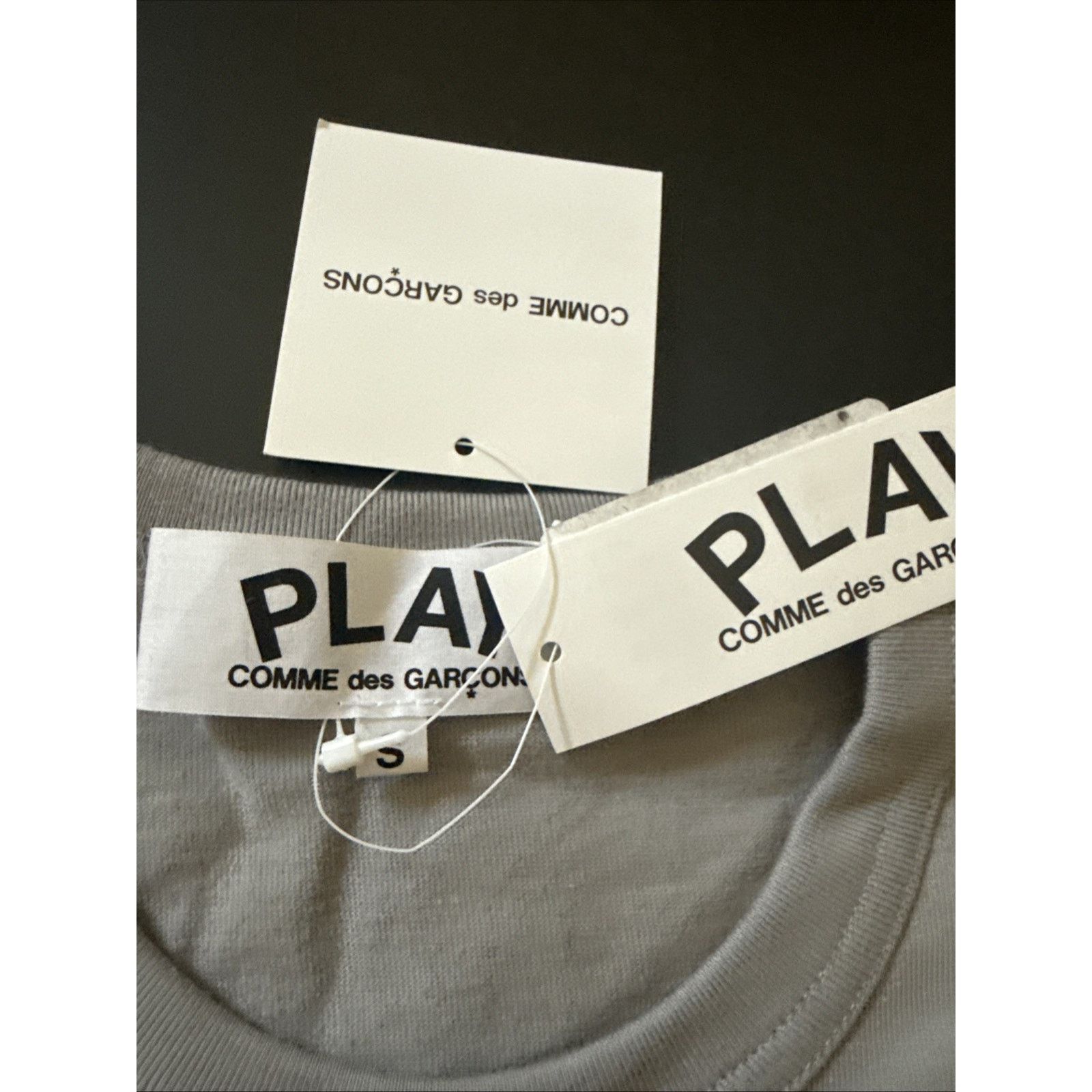 Comme des Garcons CDG Grey Basic Heart Logo Small PLAY Comme Des Garcons Size US S / EU 44-46 / 1 - 3 Thumbnail