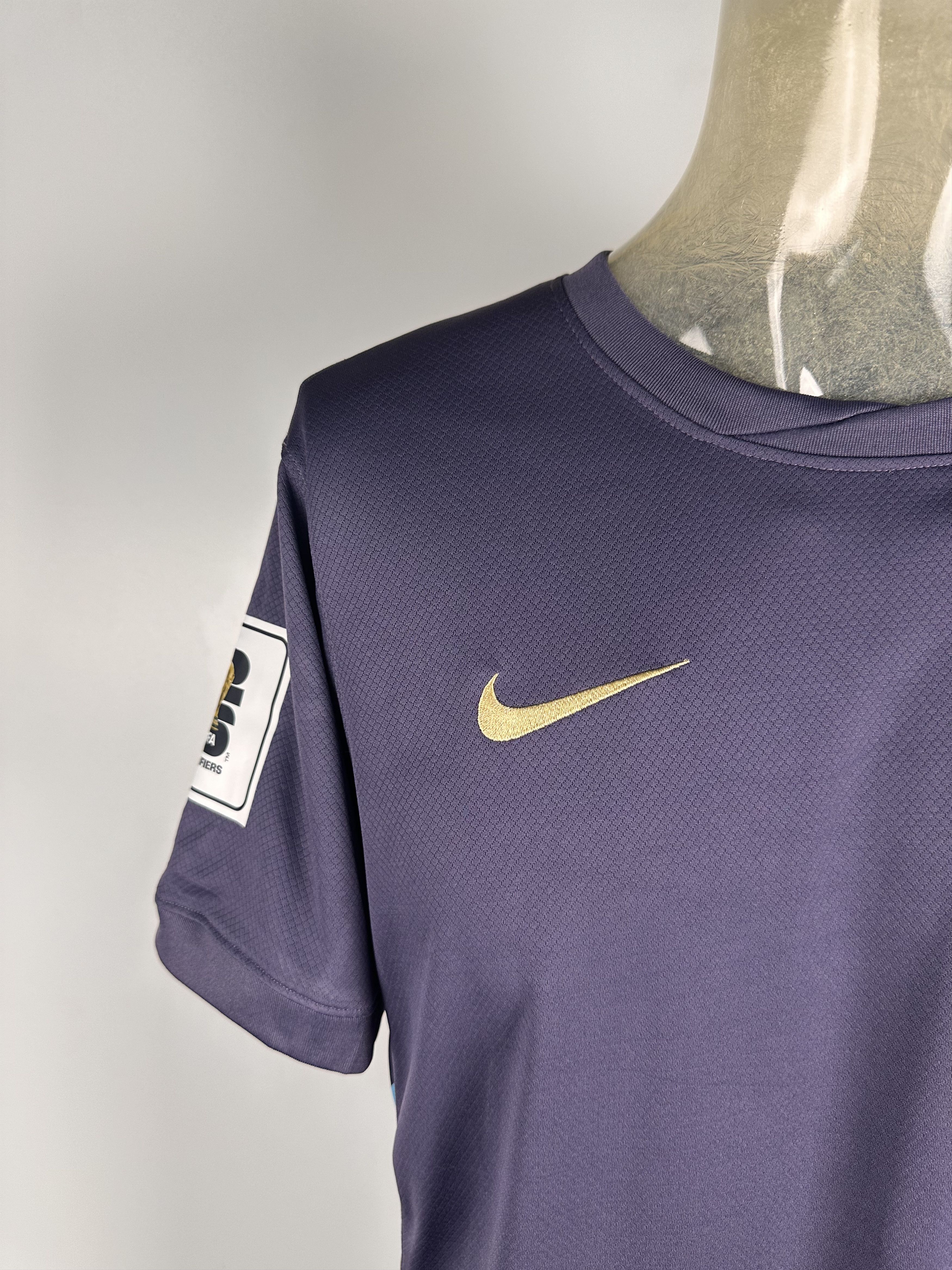 Nike England 2023 2024 Football Soccer Jersey Nike Size L Size US L / EU 52-54 / 3 - 3 Thumbnail