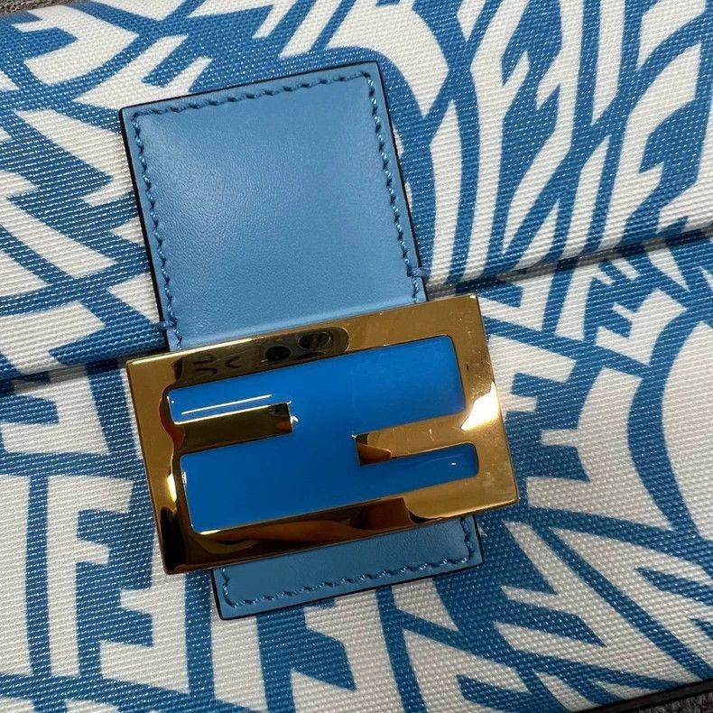 Fendi Fendi 1977 Printed Baguette Bag-2505 Size ONE SIZE - 4 Thumbnail