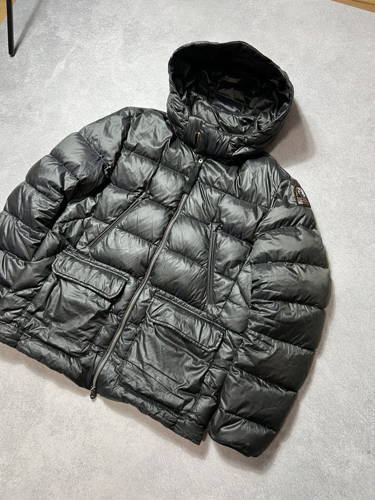 Parajumpers 🖤 PARAJUMPERS GREG DOWN JACKET — BLACK — SIZE L Size US L / EU 52-54 / 3 - 2 Thumbnail