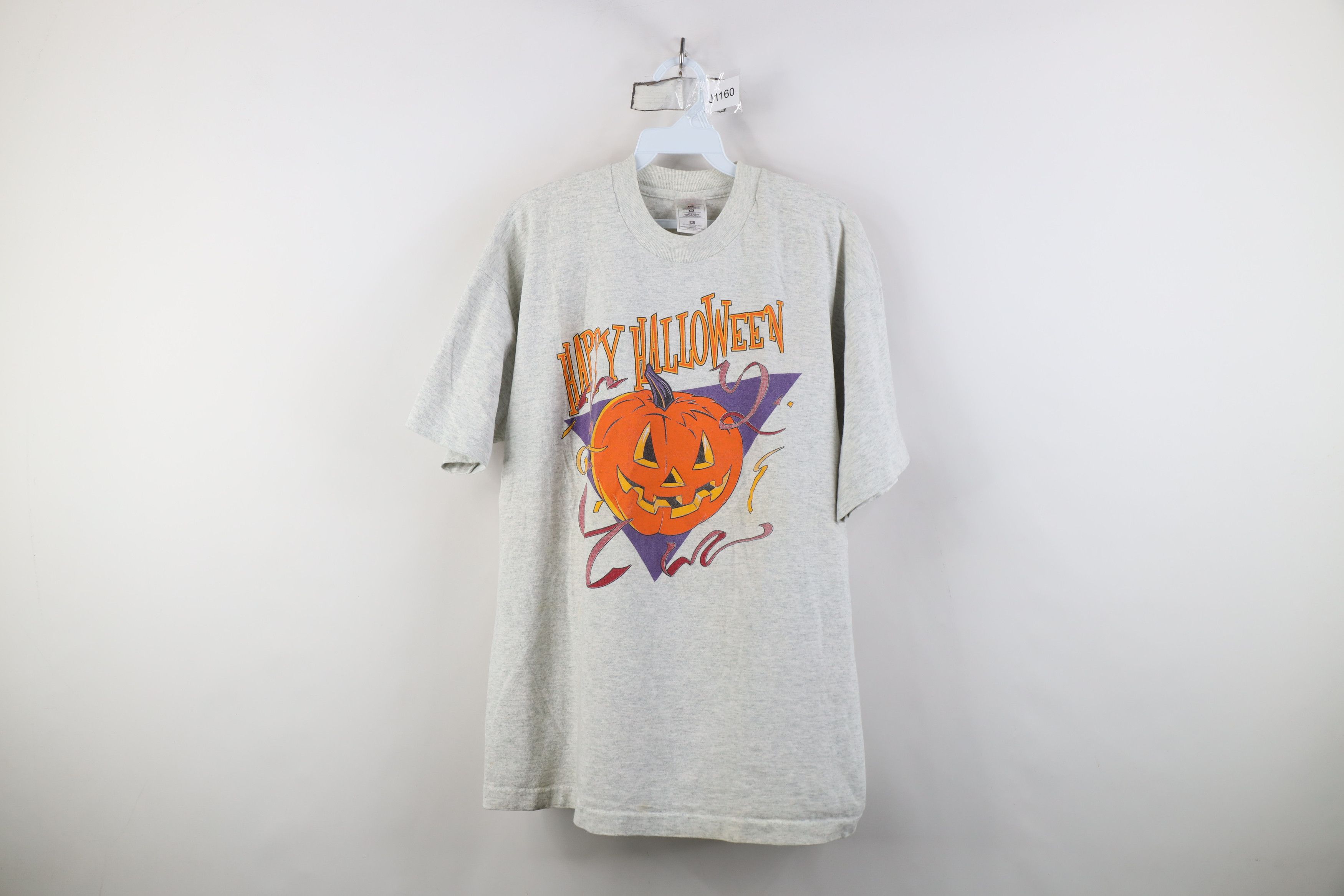 Vintage Vintage 90s Streetwear Halloween Short Sleeve T-Shirt Gray Size XL / US 12-14 / IT 48-50 - 1 Thumbnail