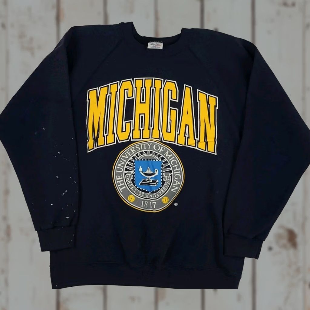 Vintage VINTAGE University Michigan Wolverines Sweatshirt 90s Raglan Print FADED PAINT Size US M / EU 48-50 / 2 - 1 Thumbnail