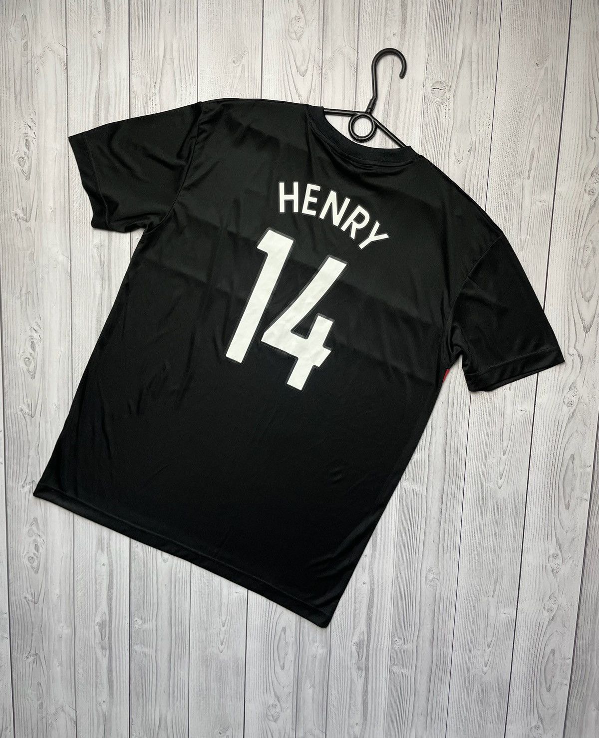 Vintage Vintage Arsenal soccer jersey 14 Henry rare size XL Size US XL / EU 56 / 4 - 1 Thumbnail