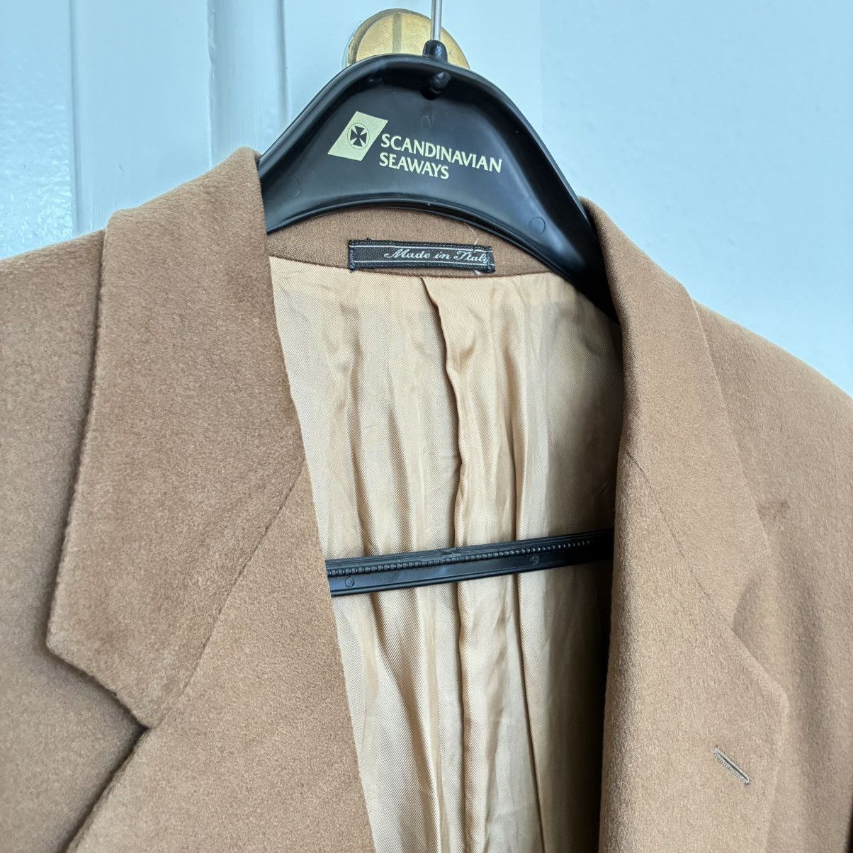 Corneliani Corneliani 100% Virgin Wool Camel Overcoat - Italy - Size 36R - 4 Thumbnail