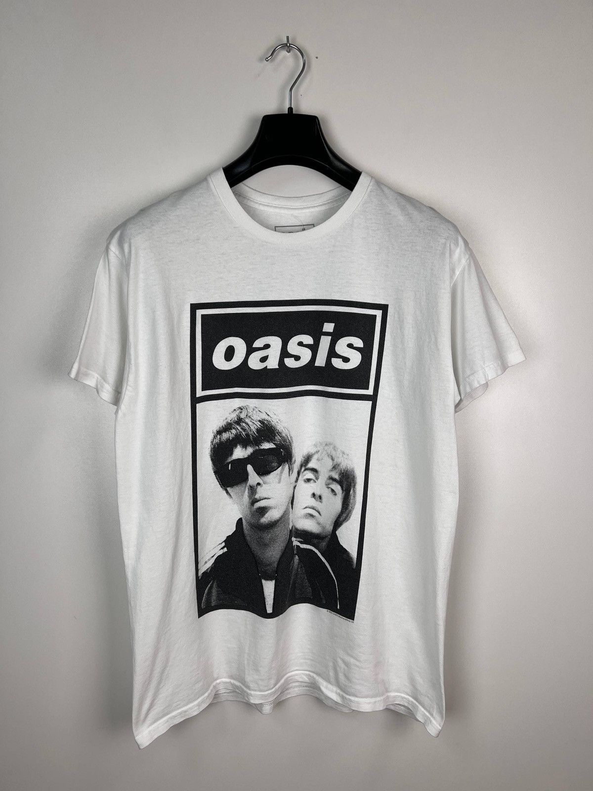 Other Oasis band t-shirts size M Size US M / EU 48-50 / 2 - 1 Thumbnail