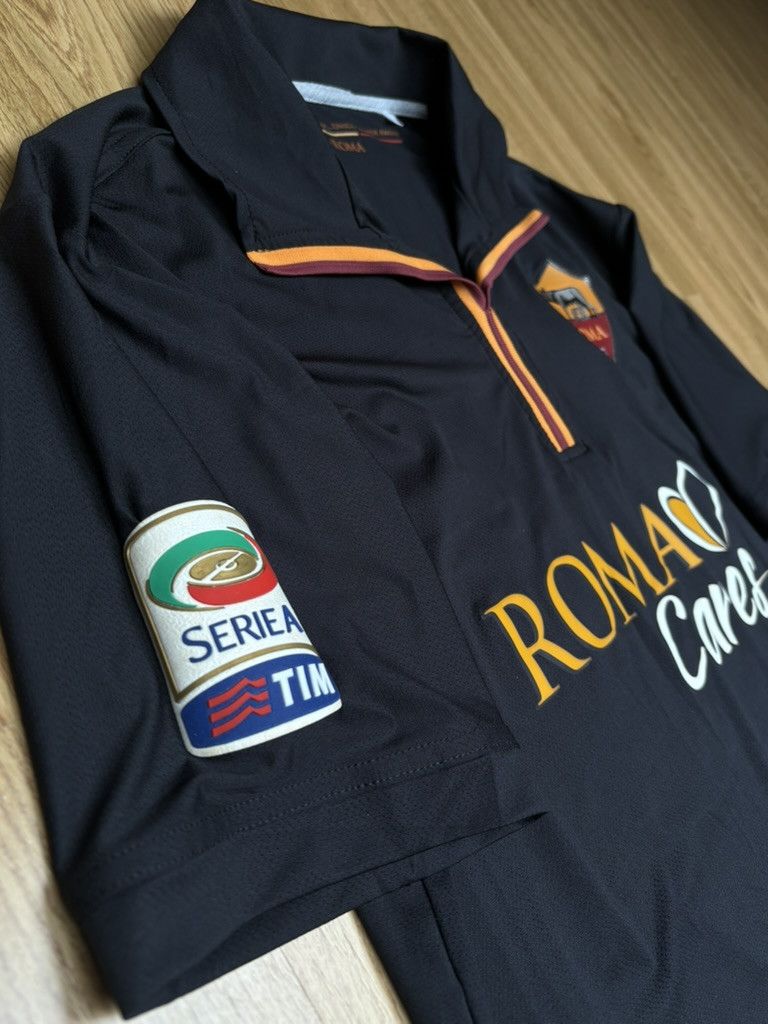 Other AS Roma 2013/14 Third Jersey – Gervinho 27 – Match-Issued Size US L / EU 52-54 / 3 - 9 Thumbnail