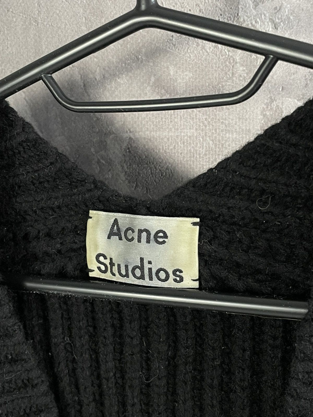Acne Studios Acne Studios V Neck Sweater Knit Jumper Size XS Size XS / US 0-2 / IT 36-38 - 8 Thumbnail