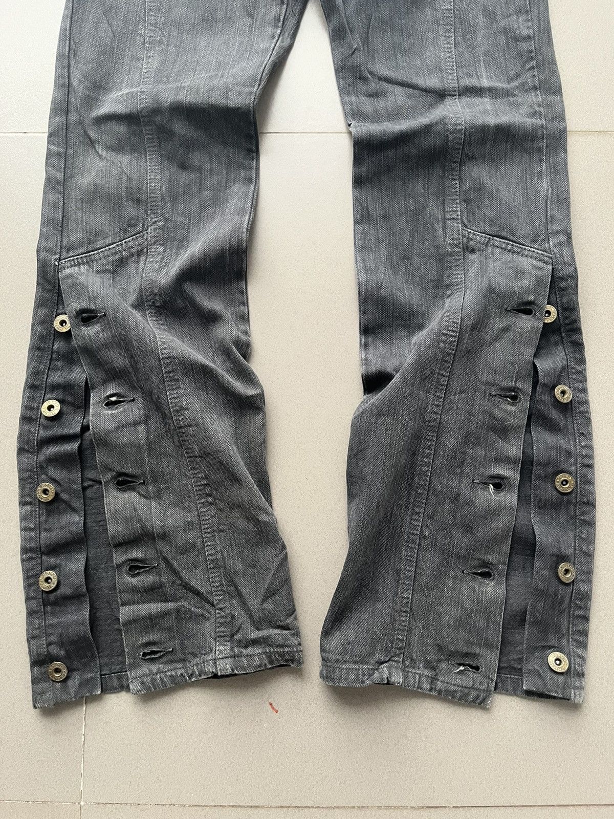 If Six Was Nine JAPANESE MORGAN HOMME FLARE BUTTON BLACK WASHED JEANS PUNK Size US 30 / EU 46 - 4 Thumbnail