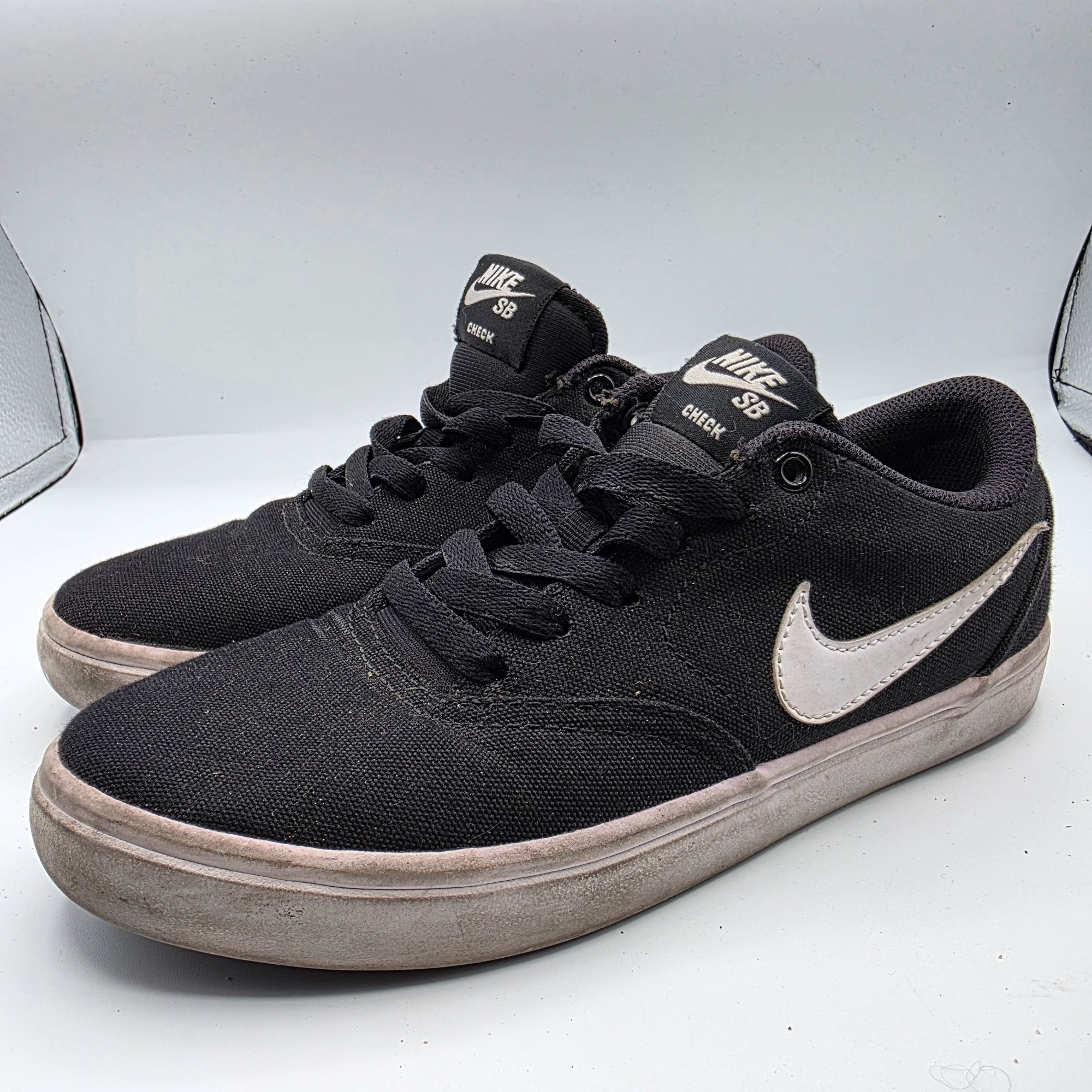Nike Nike SB Check Solarsoft Womens 6.5 Black Casual Shoes Sneake Size US 6.5 / IT 36.5 - 4 Thumbnail