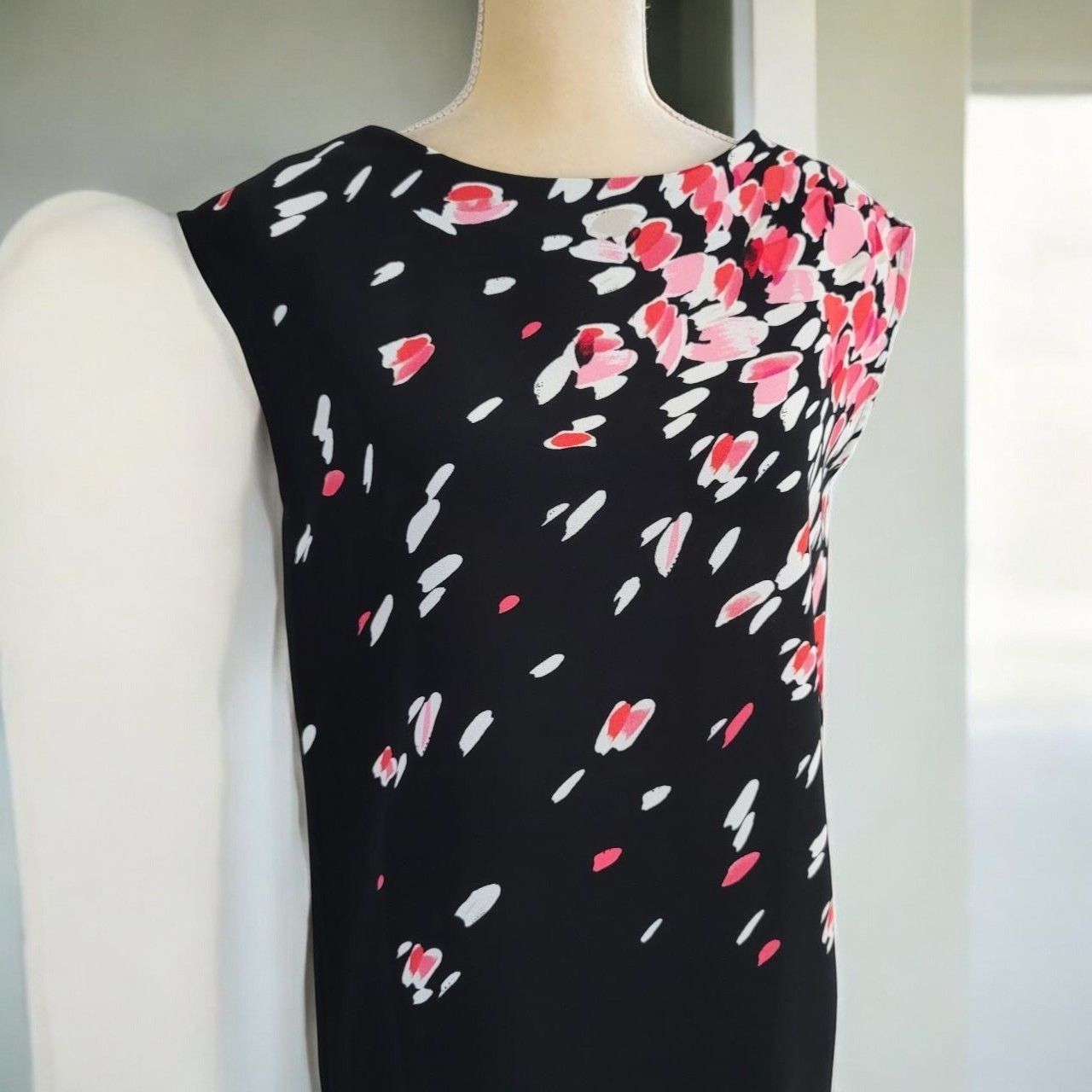 Loft Ann Taylor Loft Womens Black Pink Floral Cap Sleeve Knee Len Size S / US 4 / IT 40 - 4 Thumbnail