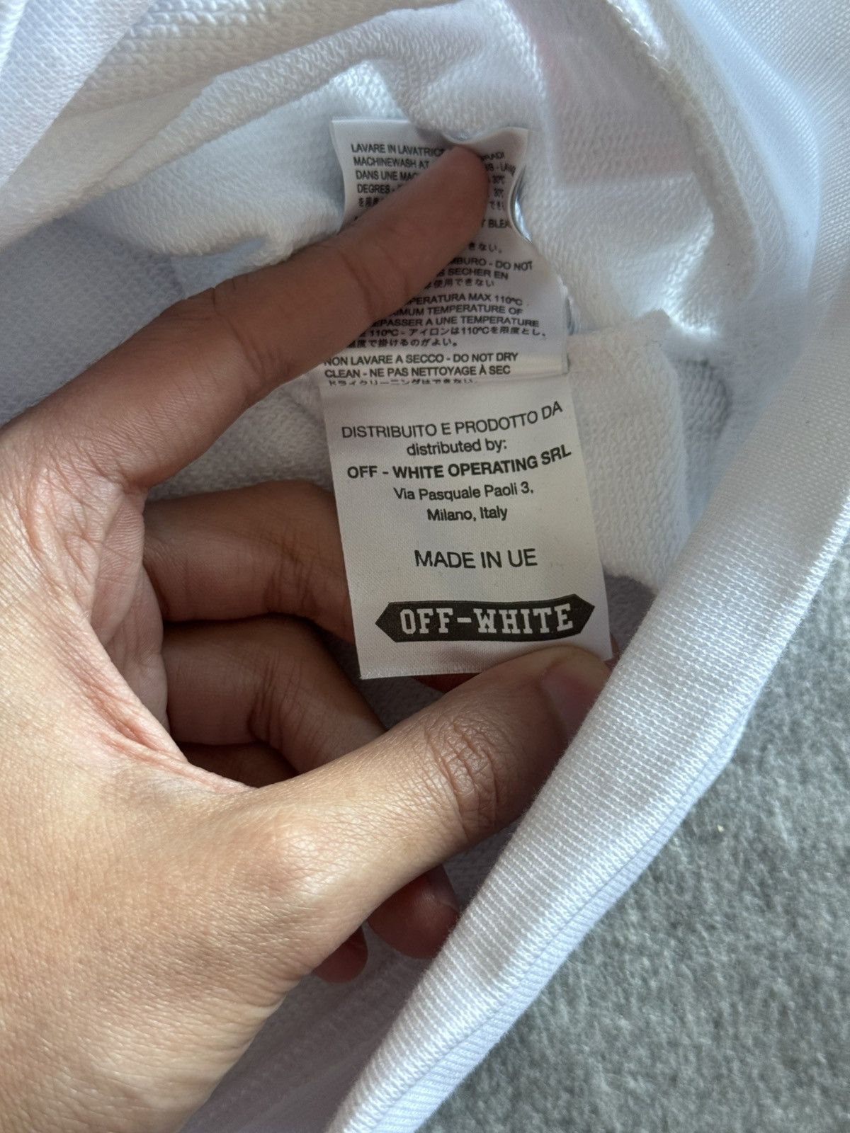 Off-White Sweatshirt Off-White Antonia Collab Colorful Printed Back Size US L / EU 52-54 / 3 - 9 Thumbnail