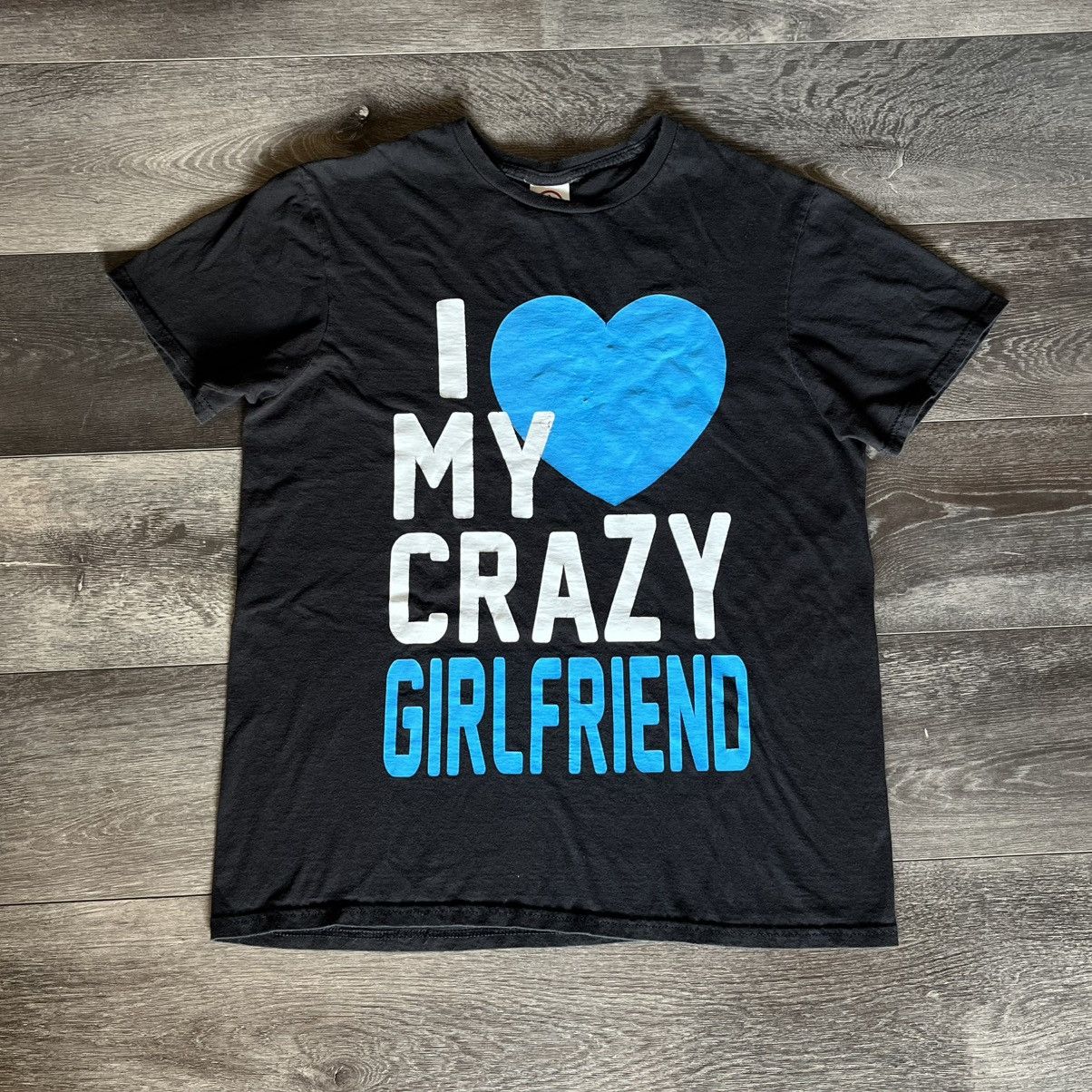 Vintage Vintage 2000s I Love My Crazy Girlfriend GF Humor Logo Tee Size US S / EU 44-46 / 1 - 1 Thumbnail