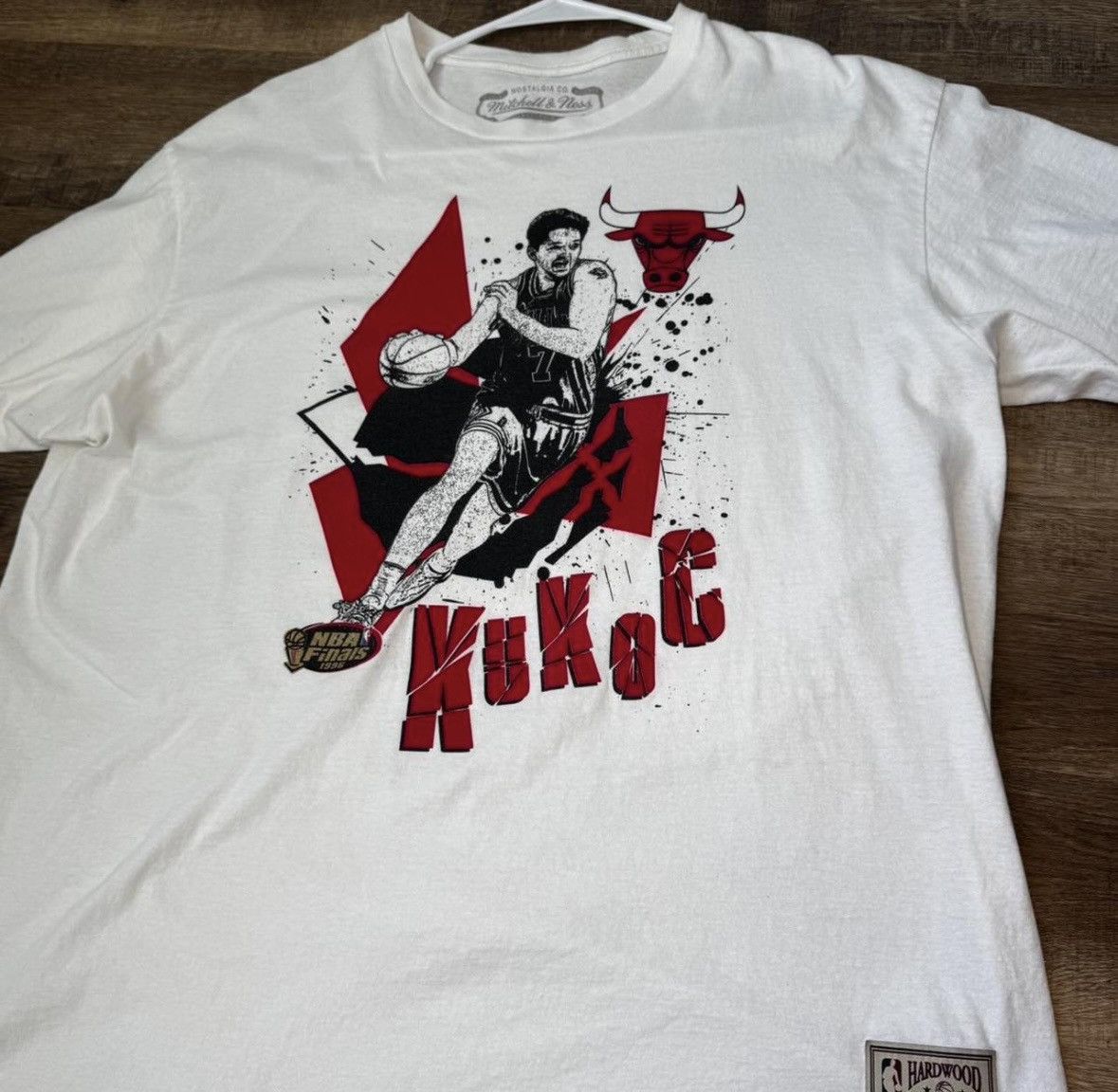 NBA Toni Kukoc Chicago Bulls t-shirt Size US XL / EU 56 / 4 - 2 Thumbnail