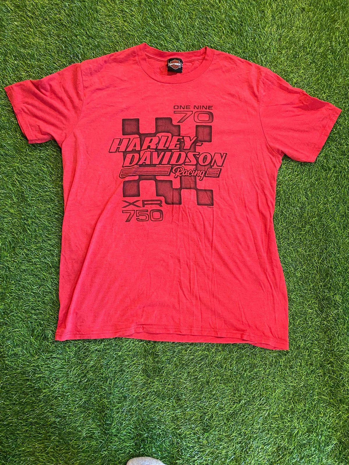 Harley Davidson Harley davidson motorcycle racing canada t shirt size large Size US L / EU 52-54 / 3 - 1 Thumbnail