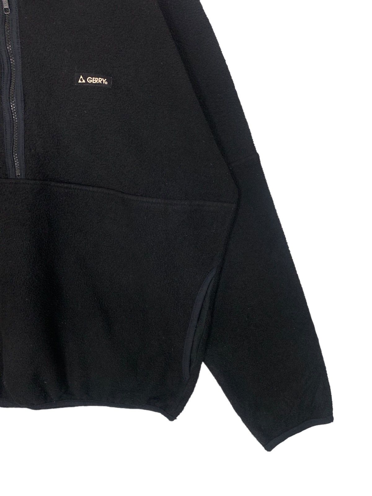 Vintage Vintage Gerry Half Zipper Outdoor Streewear Fleece Size US L / EU 52-54 / 3 - 4 Thumbnail