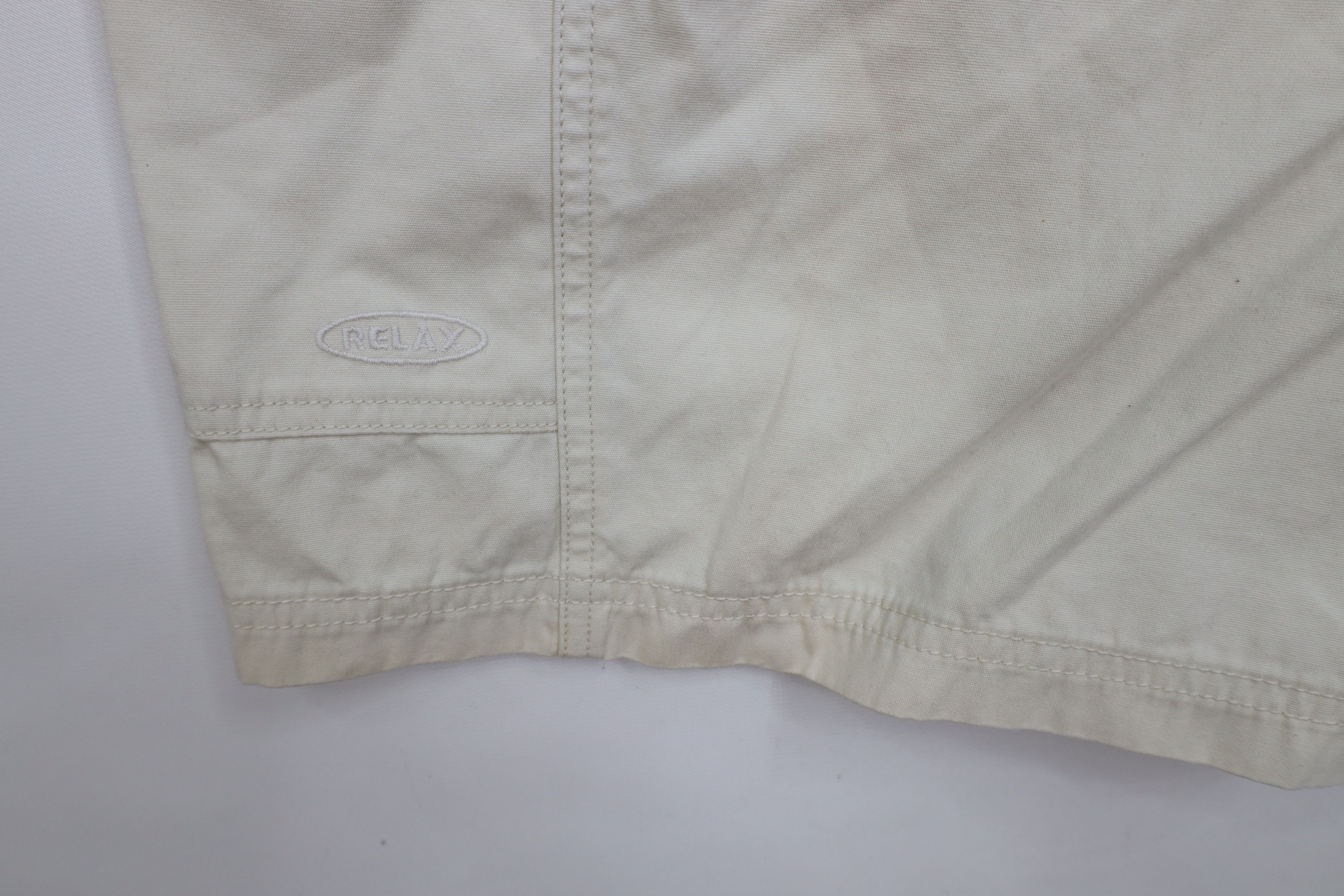 Tommy Bahama Deadstock Vintage 90s Tommy Bahama Knee Cargo Shorts Beige Size US 40 / EU 56 - 7 Thumbnail