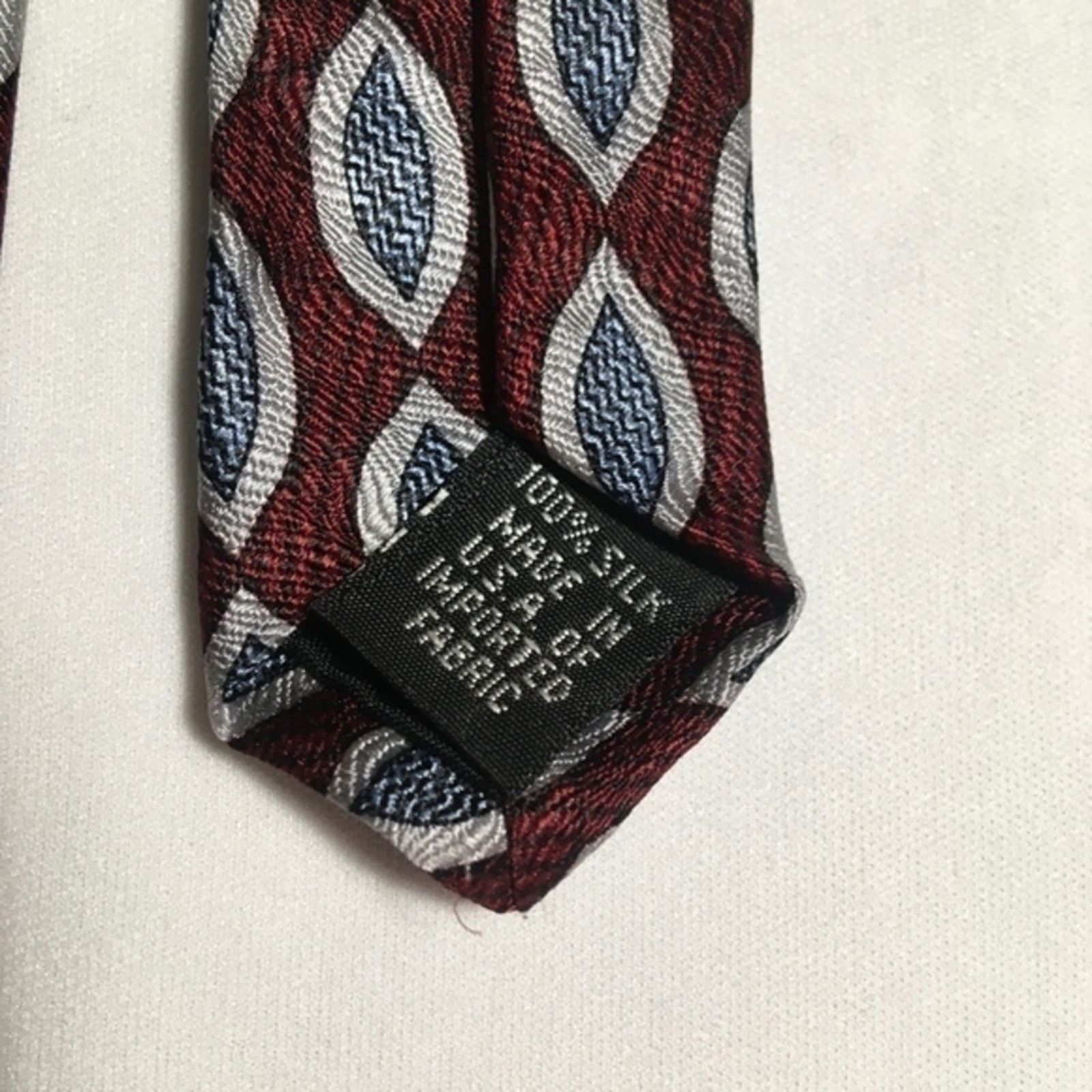Vintage Vintage Louis Roth Red Silk Marquise Print Tie Size ONE SIZE - 5 Thumbnail