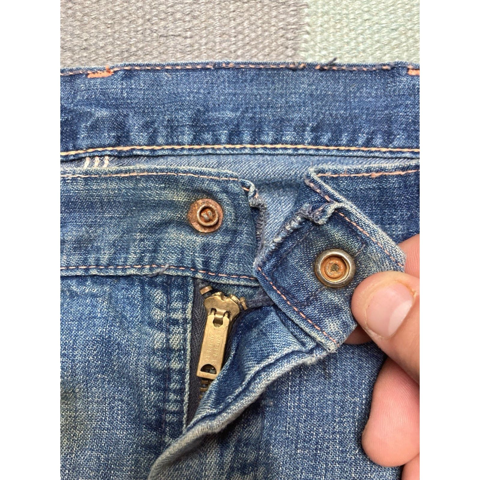Vintage VINTAGE Big Mac Jeans Carpenter Denim Dark Wash 40x28 Mens Blue 1950s Workwear Size US 40 / EU 56 - 7 Thumbnail