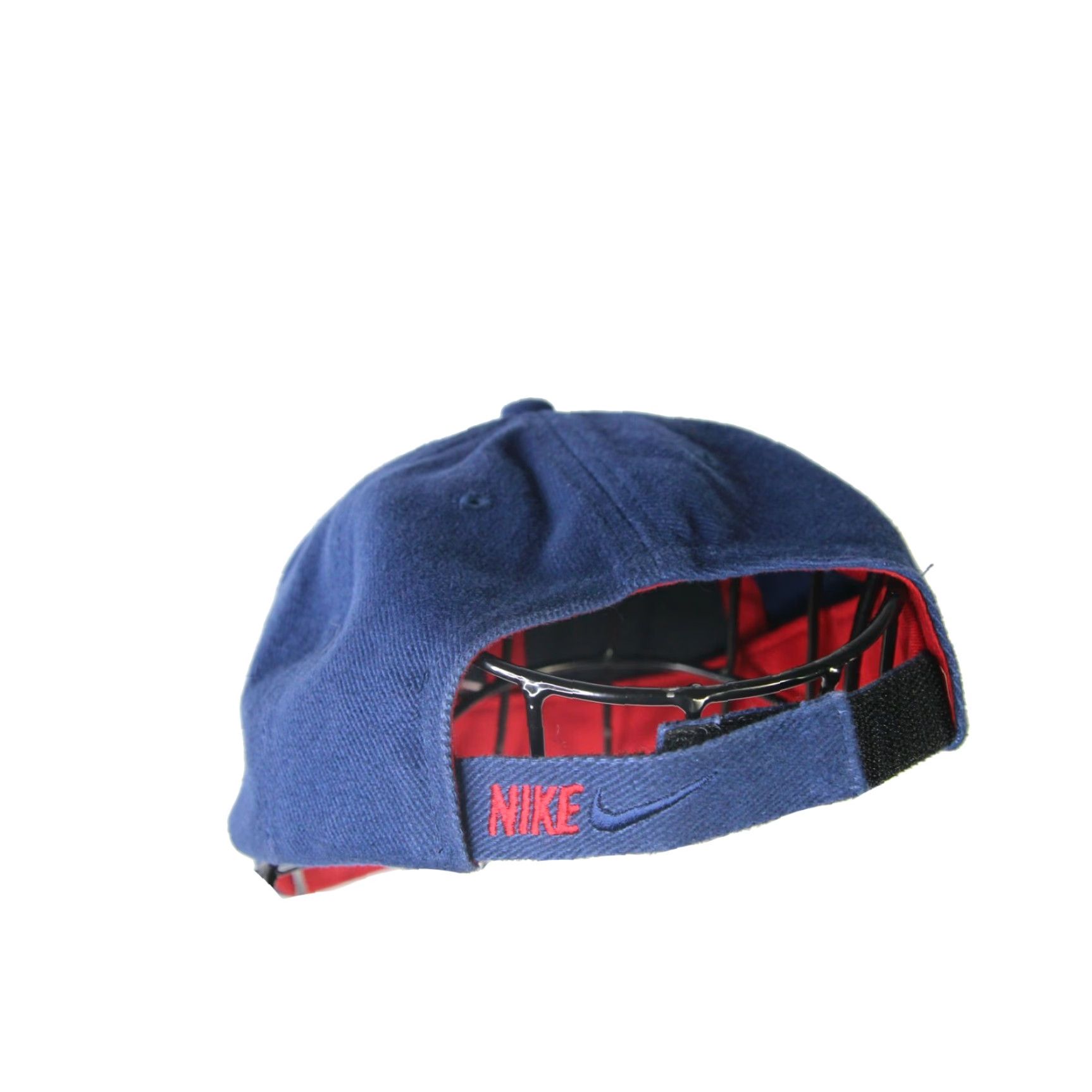 Nike VINTAGE Nike Hat Baseball Cap S Sizes S Mens Black 90s Swoosh Velcro Back Domed Dad Style 90s Mens Size ONE SIZE - 3 Thumbnail