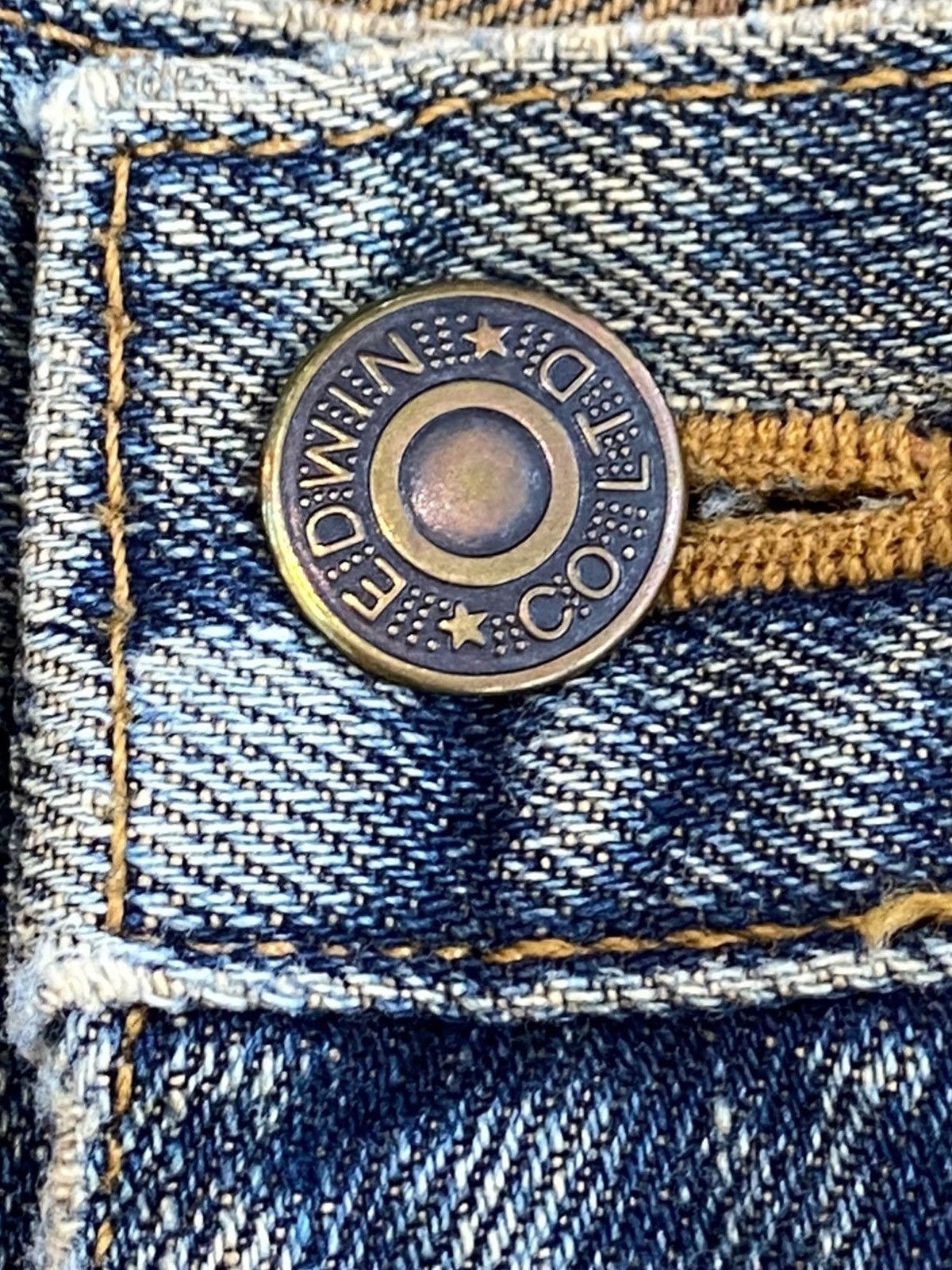 Edwin Edwin Brand Faded Wash Ripped Style Loose Jeans Size US 30 / EU 46 - 13 Thumbnail