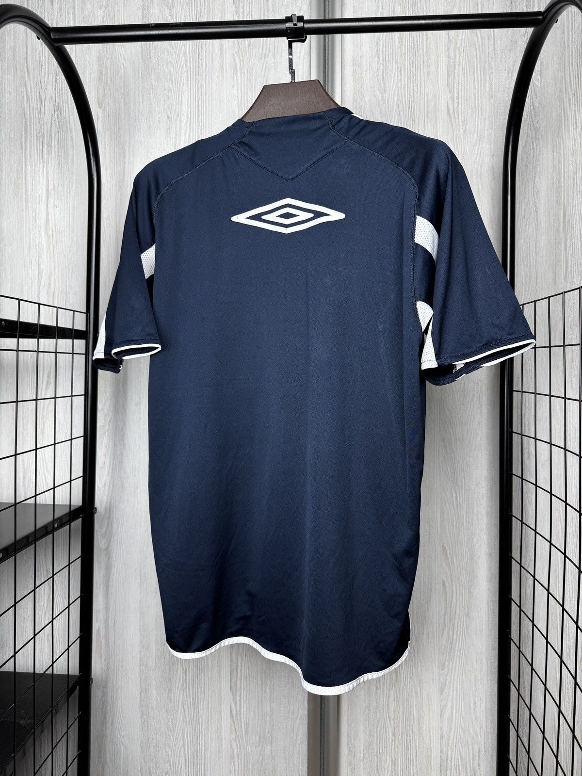 Umbro Umbro FC Ballymun United 2000s vintage BIC soccer jersey Size US L / EU 52-54 / 3 - 7 Thumbnail