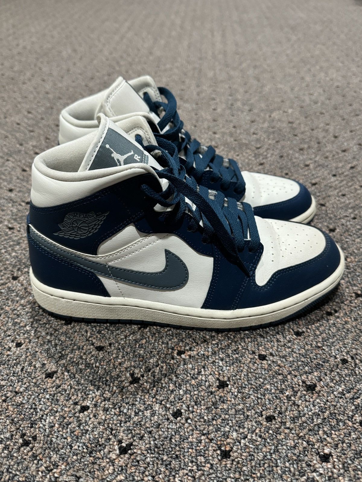 Jordan Brand Nike Air Jordan 1 Mid Sky J French Blue Size US 8 / IT 38 - 1 Thumbnail