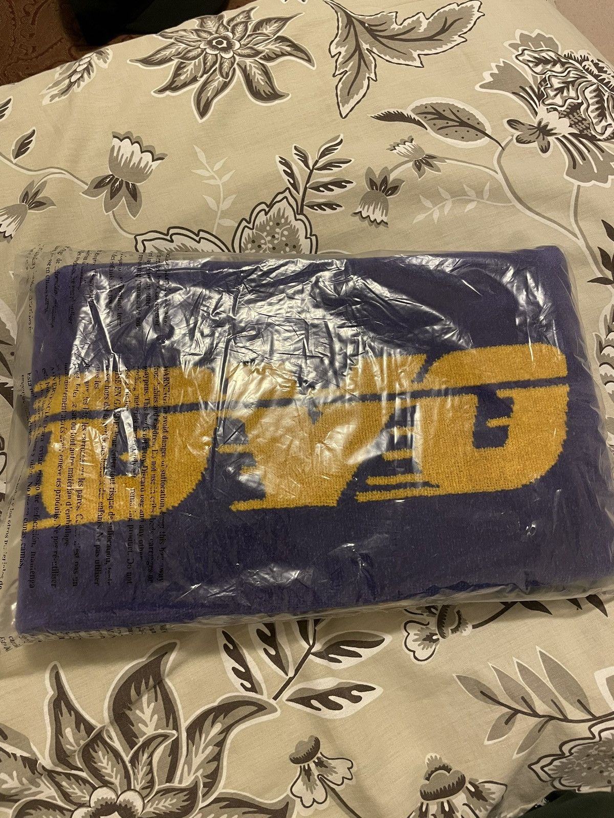 NBA × October's Very Own OVO x NBA towel lakers 2021 Size ONE SIZE - 1 Thumbnail