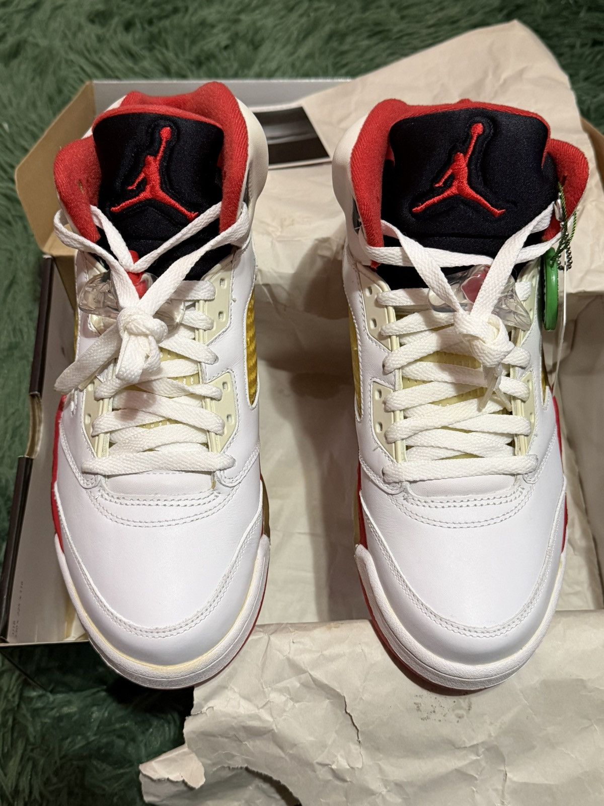 Nike jordan retro 5 fire red 2006 Size US 7.5 / EU 40-41 - 4 Thumbnail