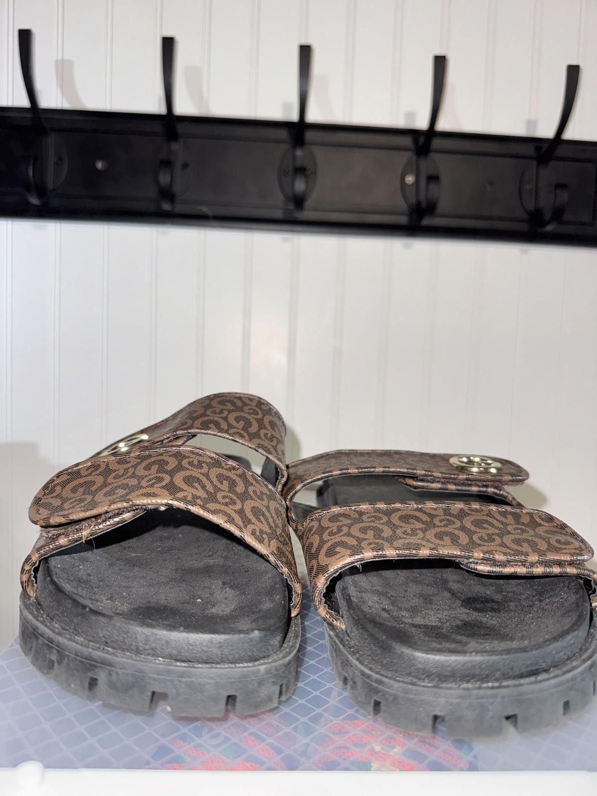 Other GBG Los Angeles Brown Logo Pattern Slide Sandals Size US 10 / IT 40 - 1 Thumbnail