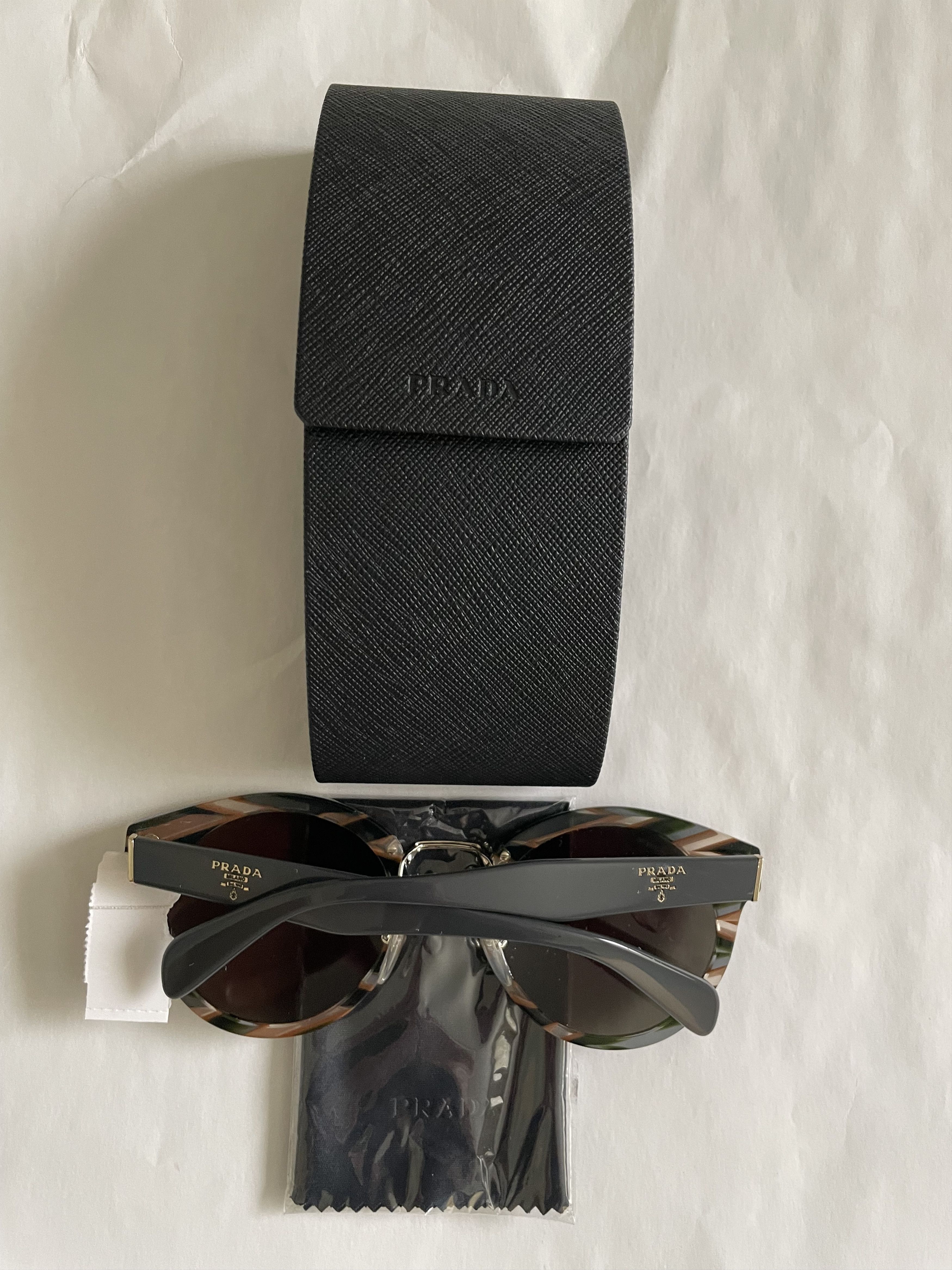 Prada New Prada SPR 04T VAO-4J1 Cinema Women's Sunglasses Size ONE SIZE - 5 Thumbnail