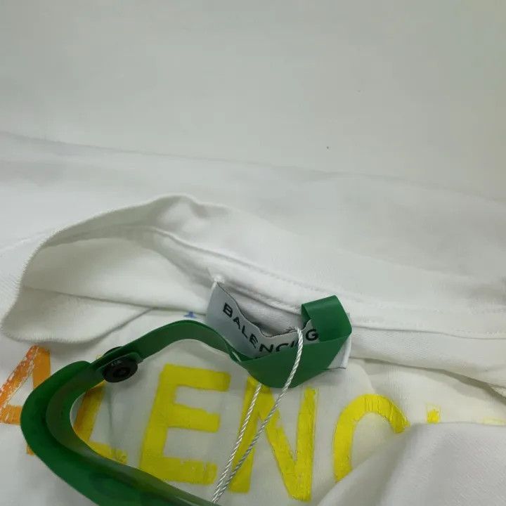 Balenciaga Balenciaga Rainbow Logo Short Sleeve T-Shirt 0079-2507 Size S / US 4 / IT 40 - 4 Thumbnail
