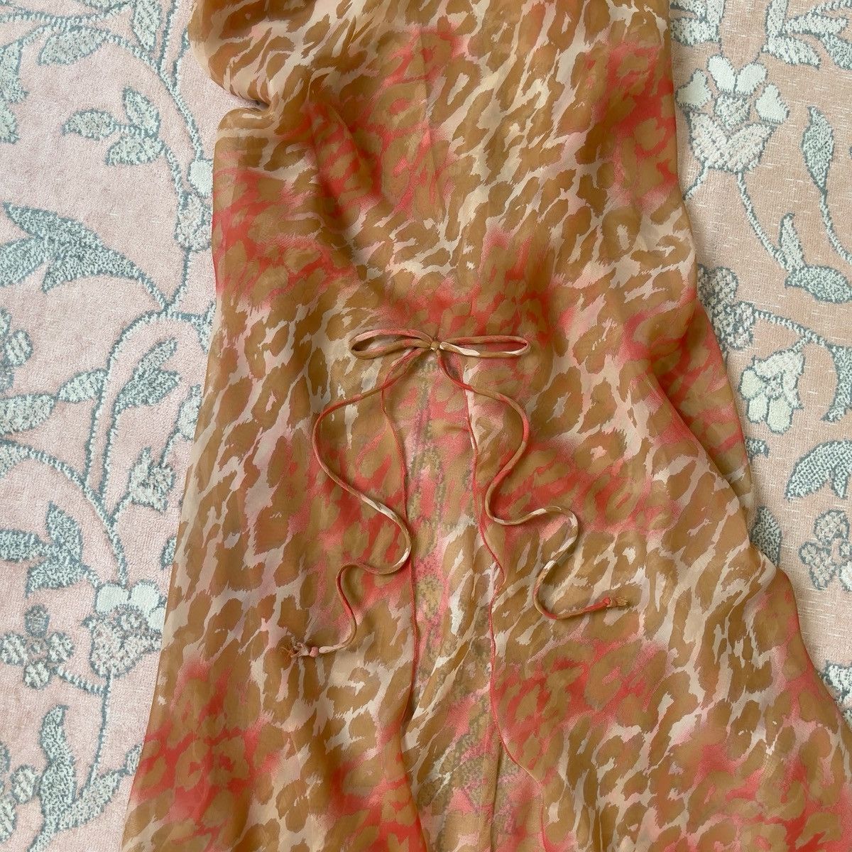 Victoria's Secret Victoria’s Secret Leopard Chiffon Slip Dress (M–L) Size L / US 10 / IT 46 - 11 Thumbnail