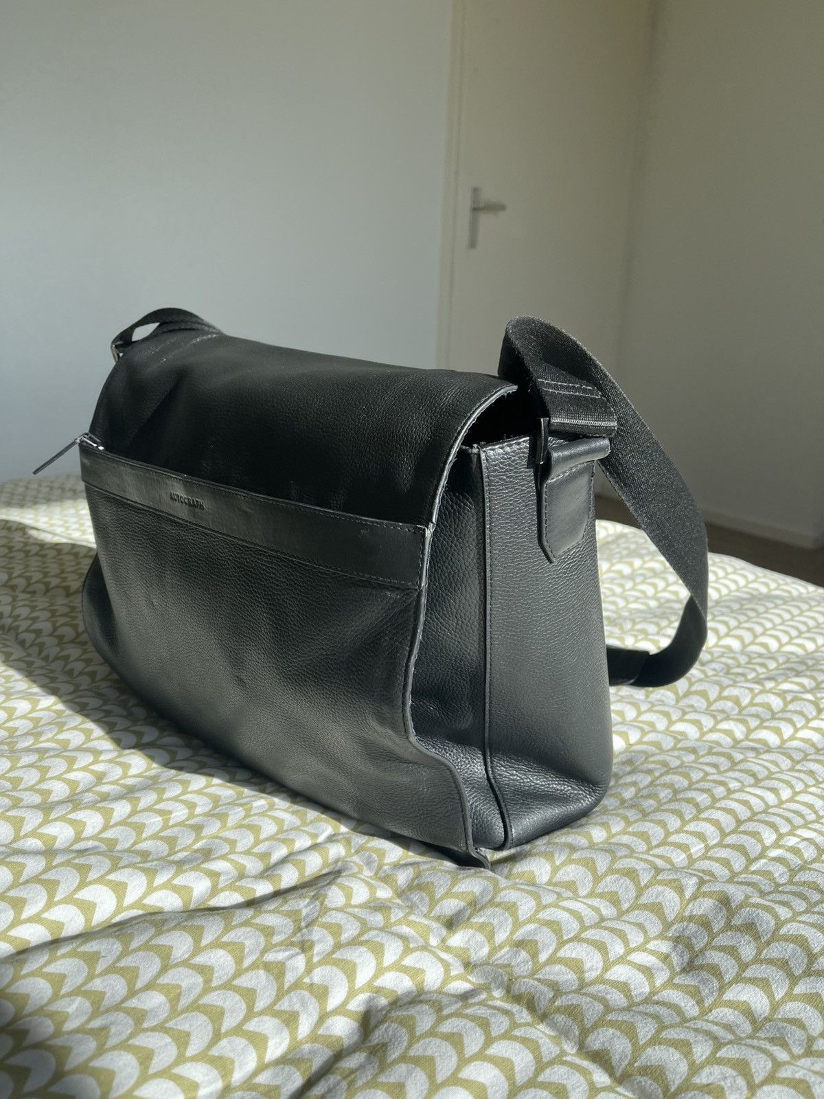 Marks & Spencer Genuine leather Messenger Bag Size ONE SIZE - 2 Thumbnail