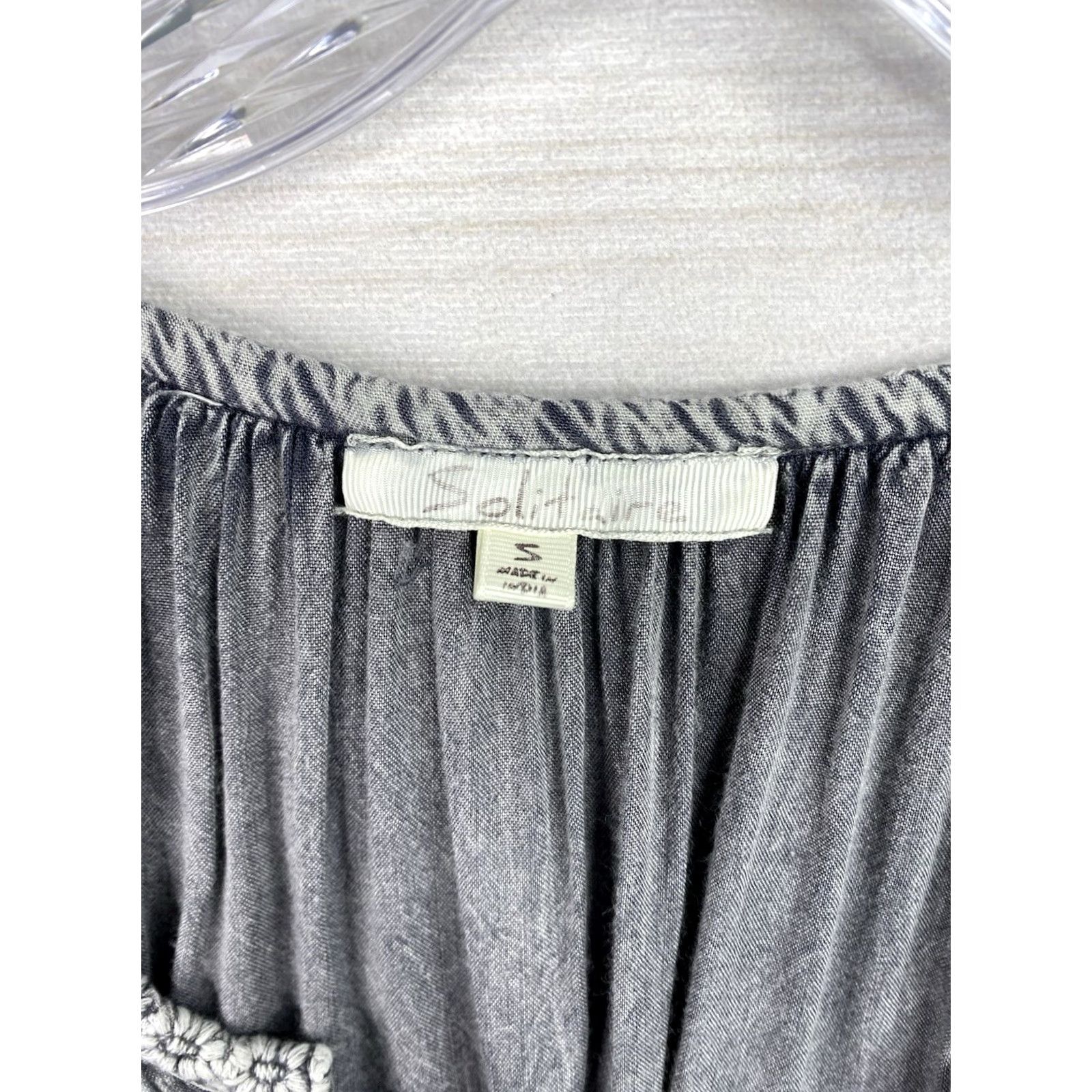 Vintage Solitaire Boho Top Womens S Gray Embroidered V Neck 3/4 Slit Sleeve Chambray Size S / US 4 / IT 40 - 6 Thumbnail