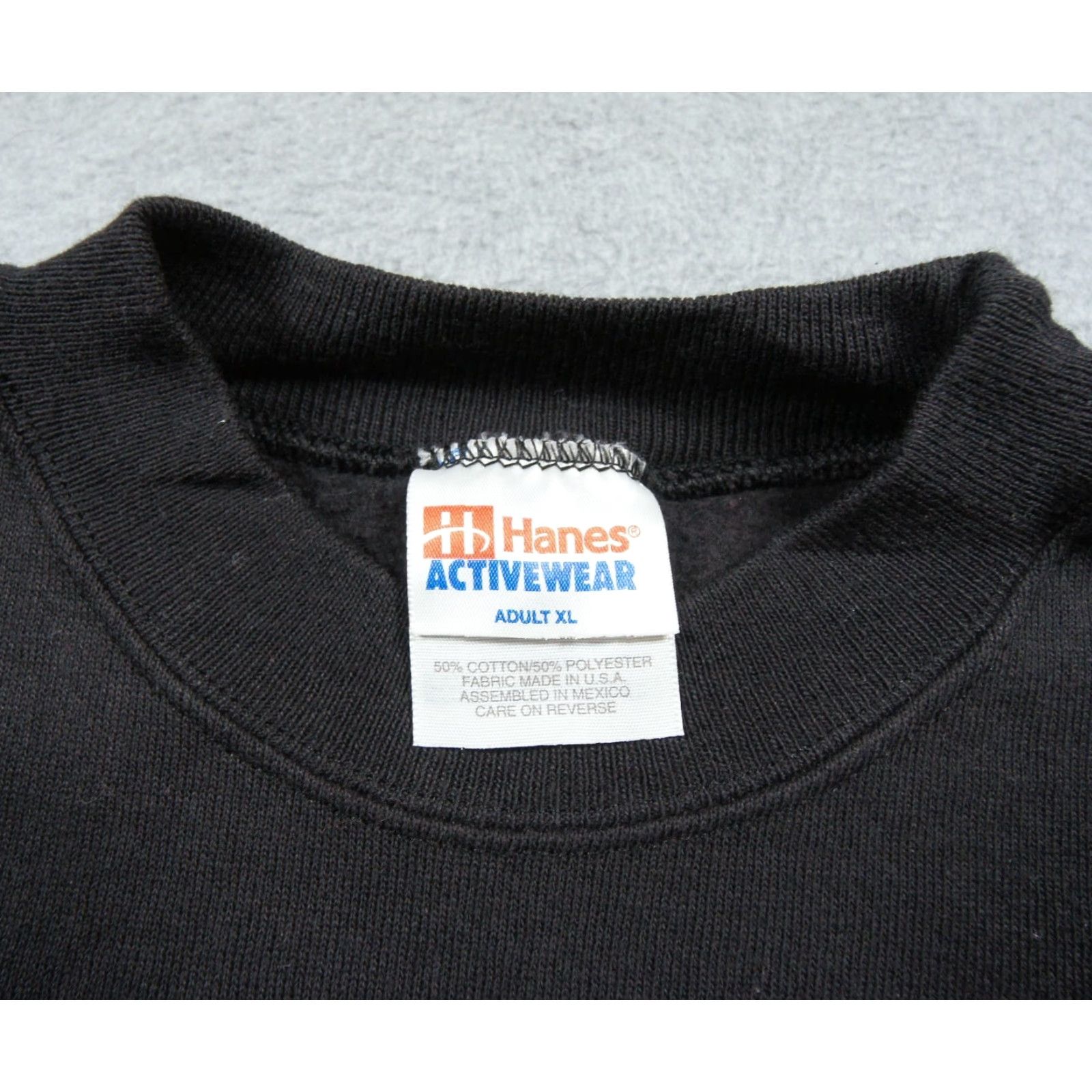 Hanes VINTAGE Hanes Chinese Zodiac Sweatshirt Mens XL Black OX Adult Pullover Crew Neck Regular Fleece Cotton/Polyester Logo Animals 90s? Size US XL / EU 56 / 4 - 5 Thumbnail