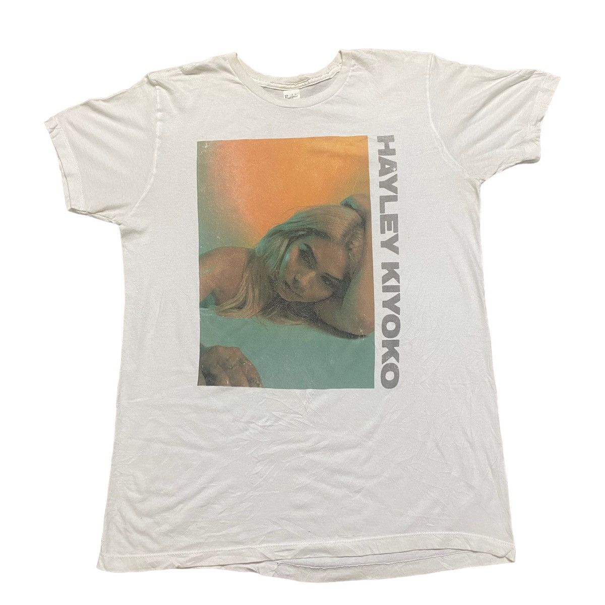 Vintage Hayley Kiyoko Tshirt Size US L / EU 52-54 / 3 - 1 Thumbnail