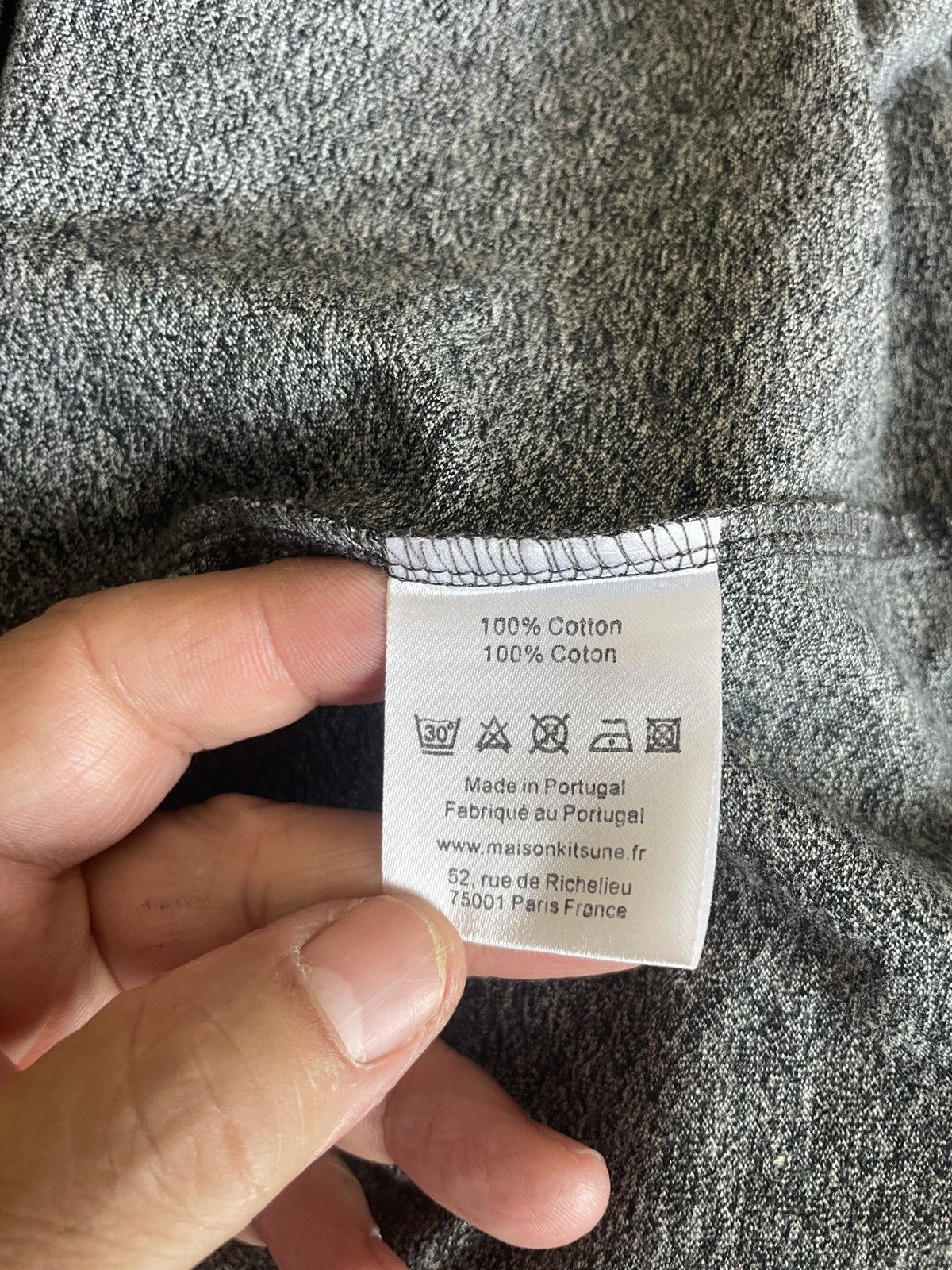 Maison Kitsune Parisien Graphic crewneck tee Size US XL / EU 56 / 4 - 9 Thumbnail