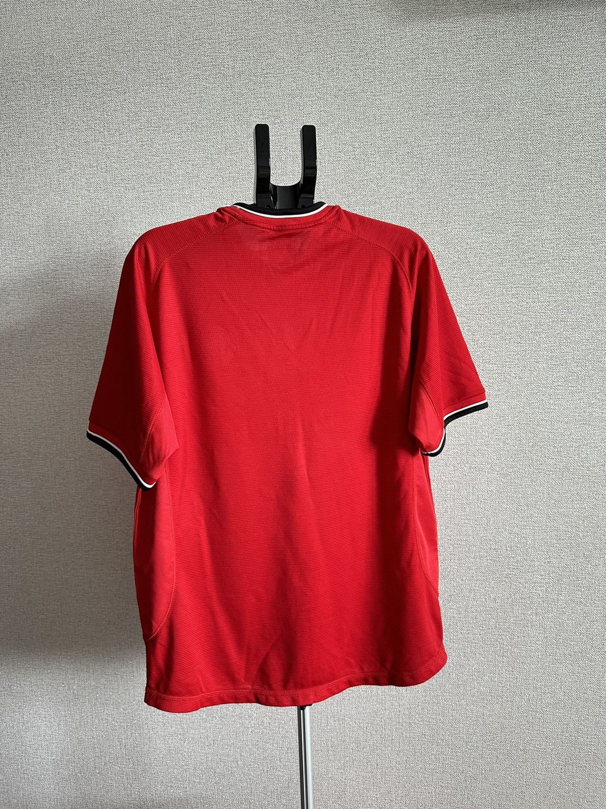 Umbro 2000/02 Umbro Manchester United Distressed Soccer Jersey Size US L / EU 52-54 / 3 - 15 Thumbnail