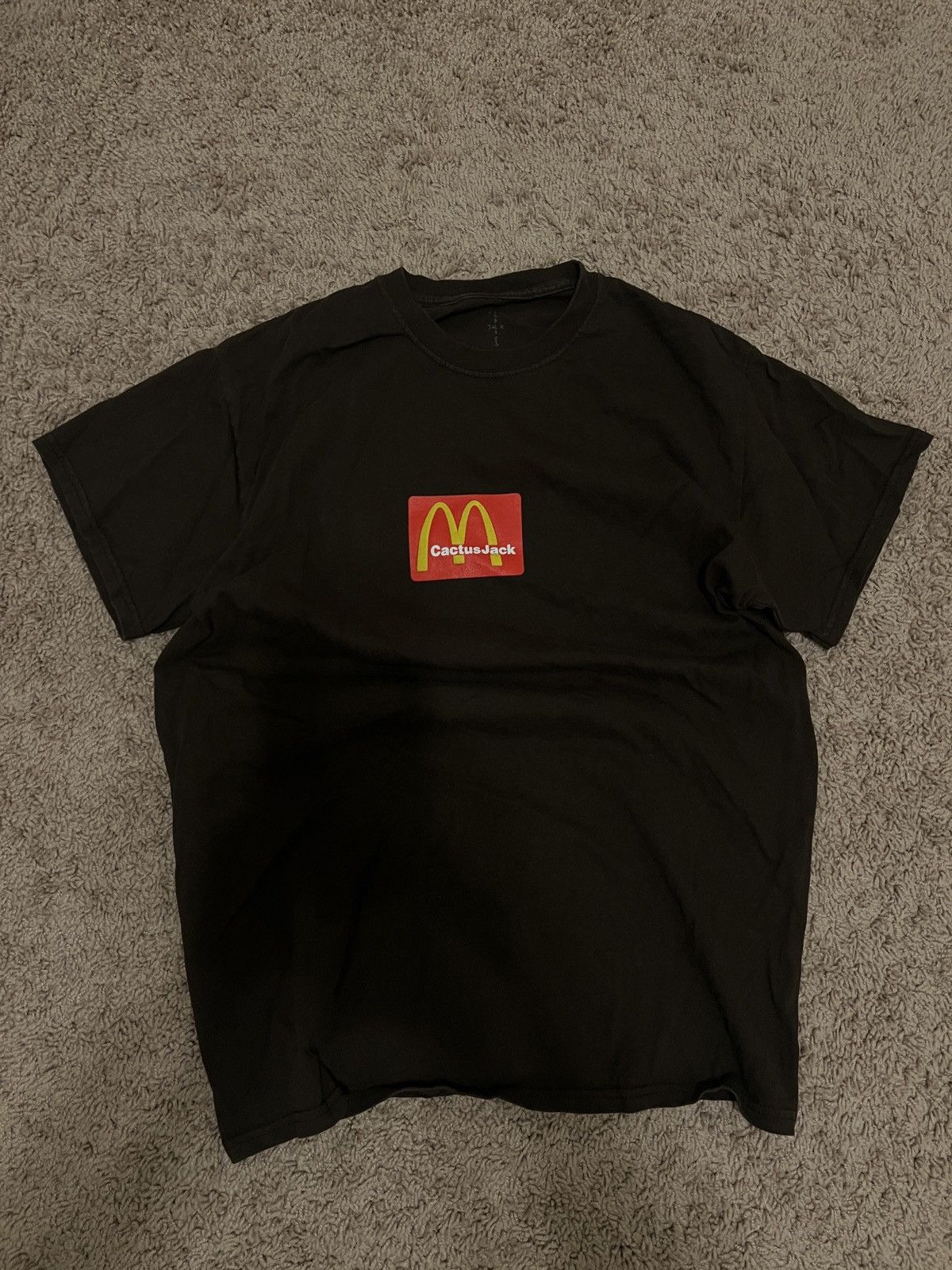 Travis Scott S Travis Scott x McDonald’s Tee Size US S / EU 44-46 / 1 - 1 Thumbnail