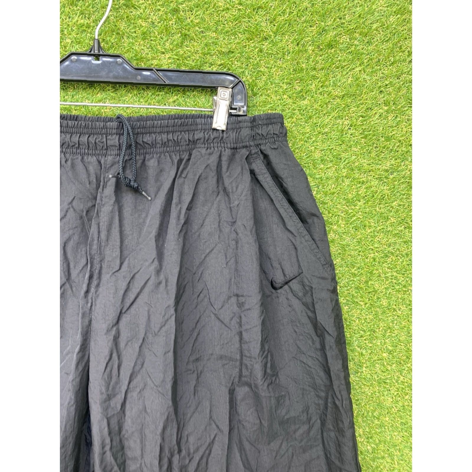Nike Nike Sweatpants Mens XL Trackpants Y2K Ankle Zip Lightweight Black 32x32 Sport Size 40" / US 18 - 3 Thumbnail